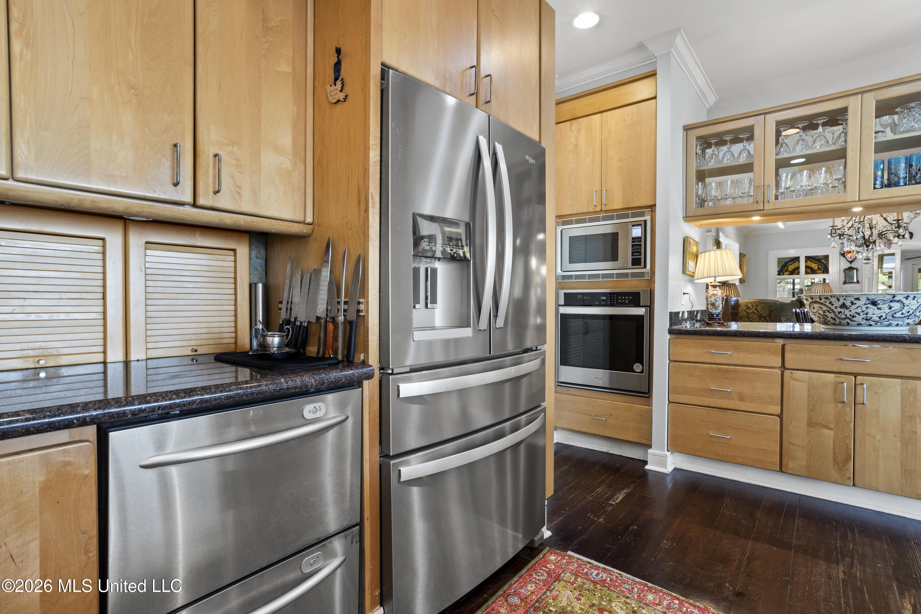 614 2nd Street Property Photo 31