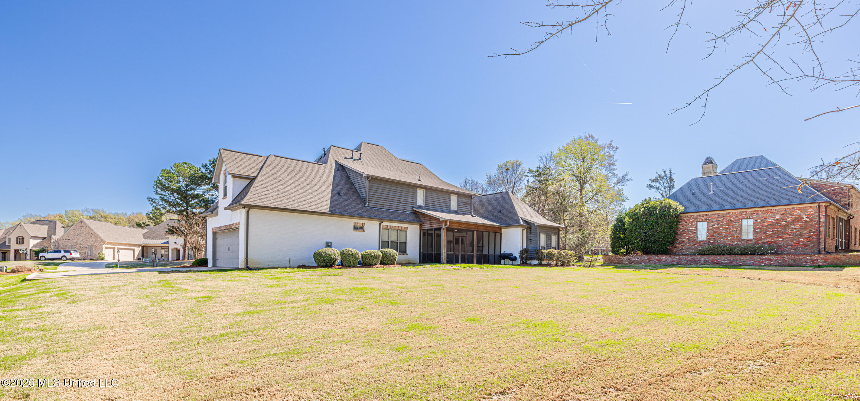 123 Klaas Boulevard Property Photo 10