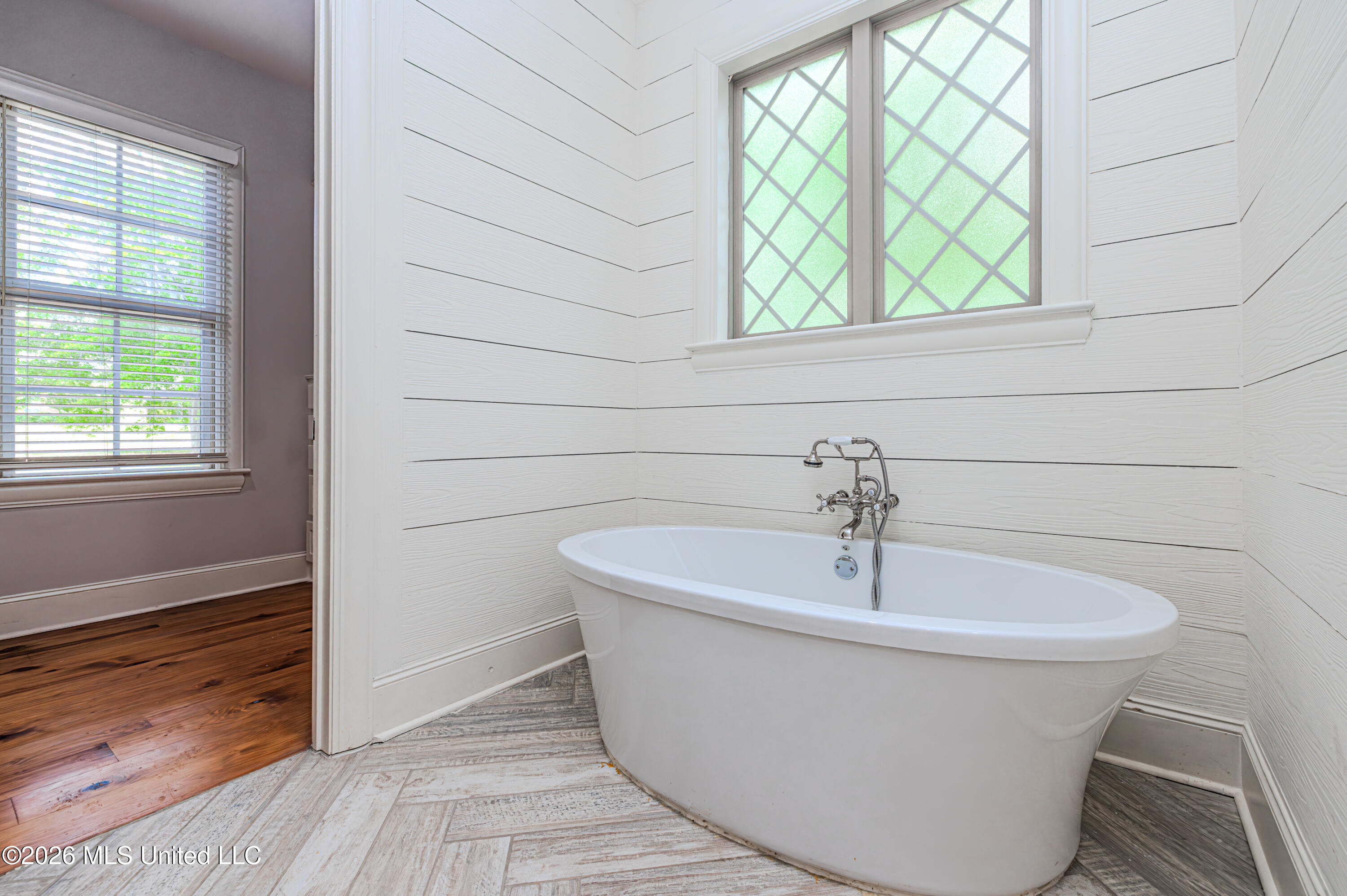 123 Klaas Boulevard Property Photo 34
