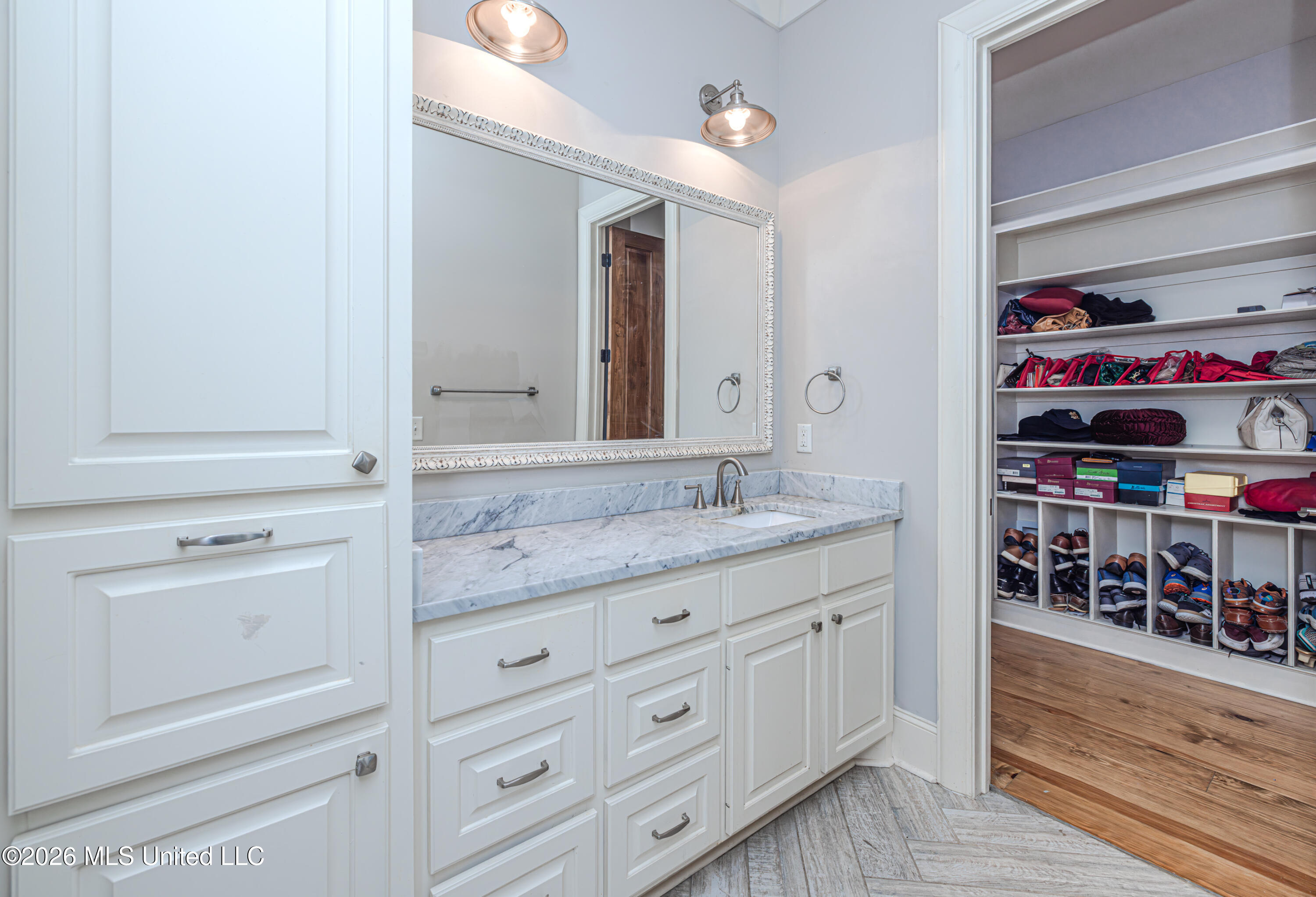 123 Klaas Boulevard Property Photo 39