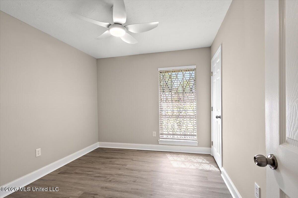 3692 James Monroe Property Photo 18