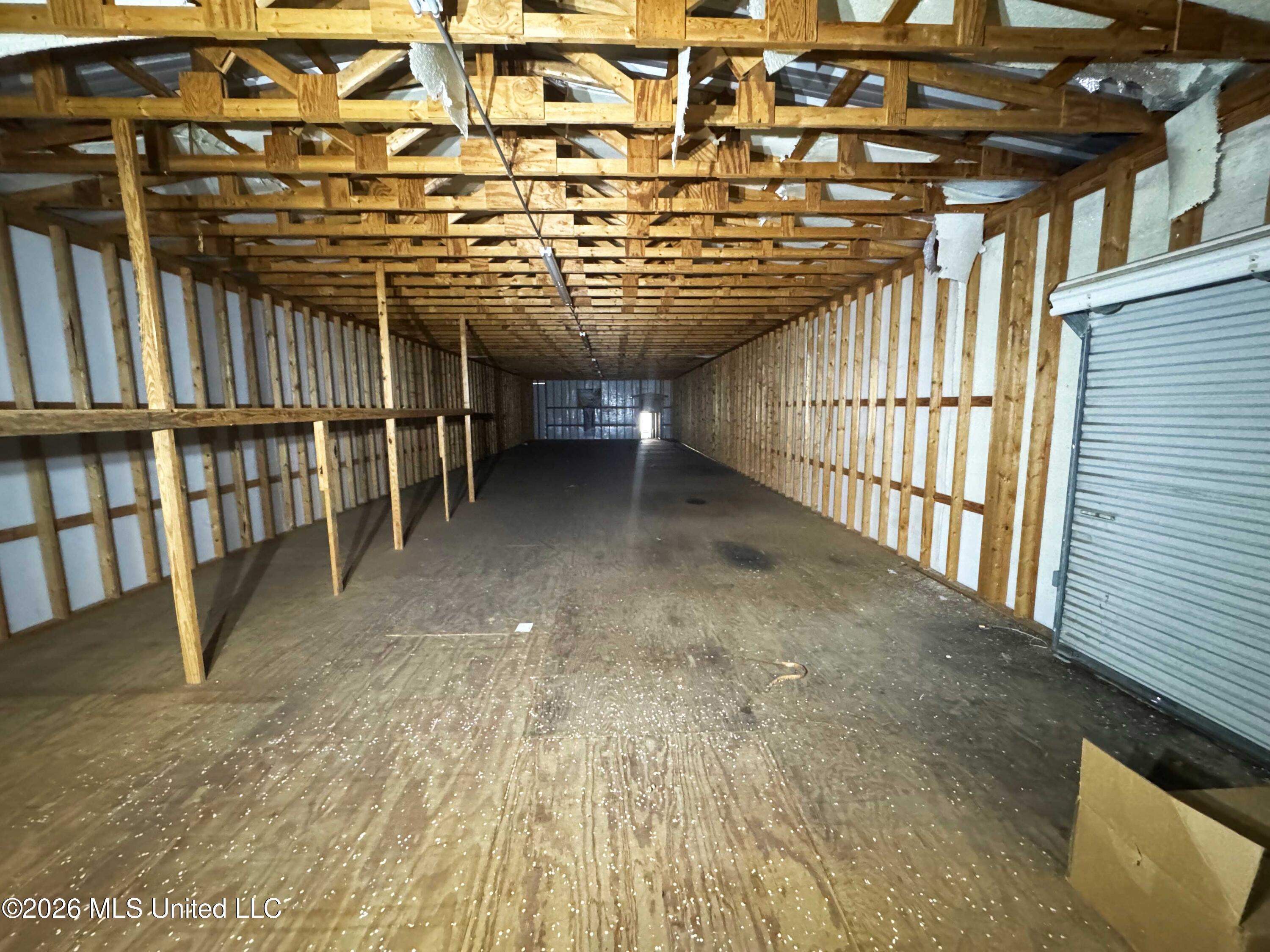 324 S Broadway Street Property Photo 24