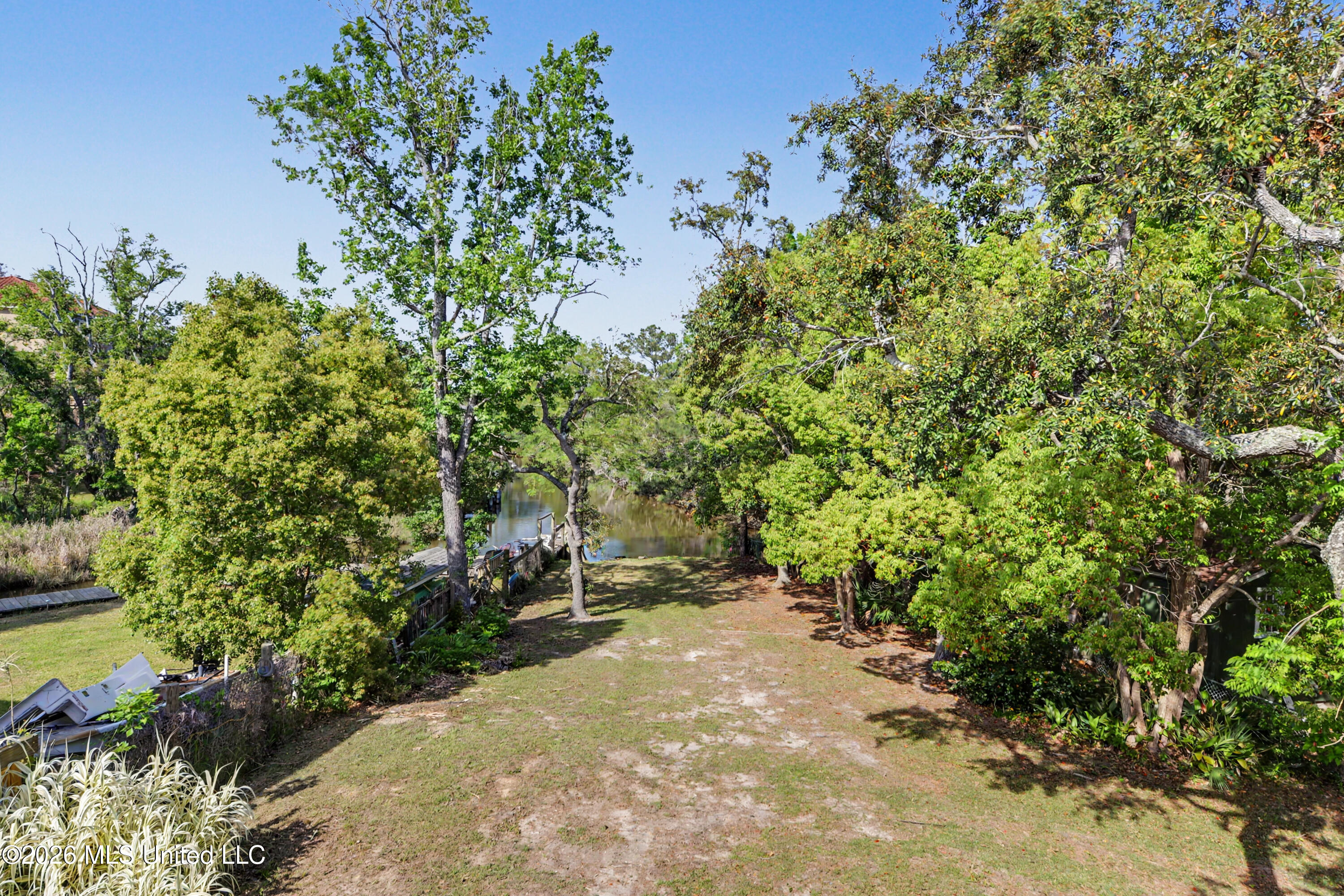 1310 Kensington Drive Property Photo 23