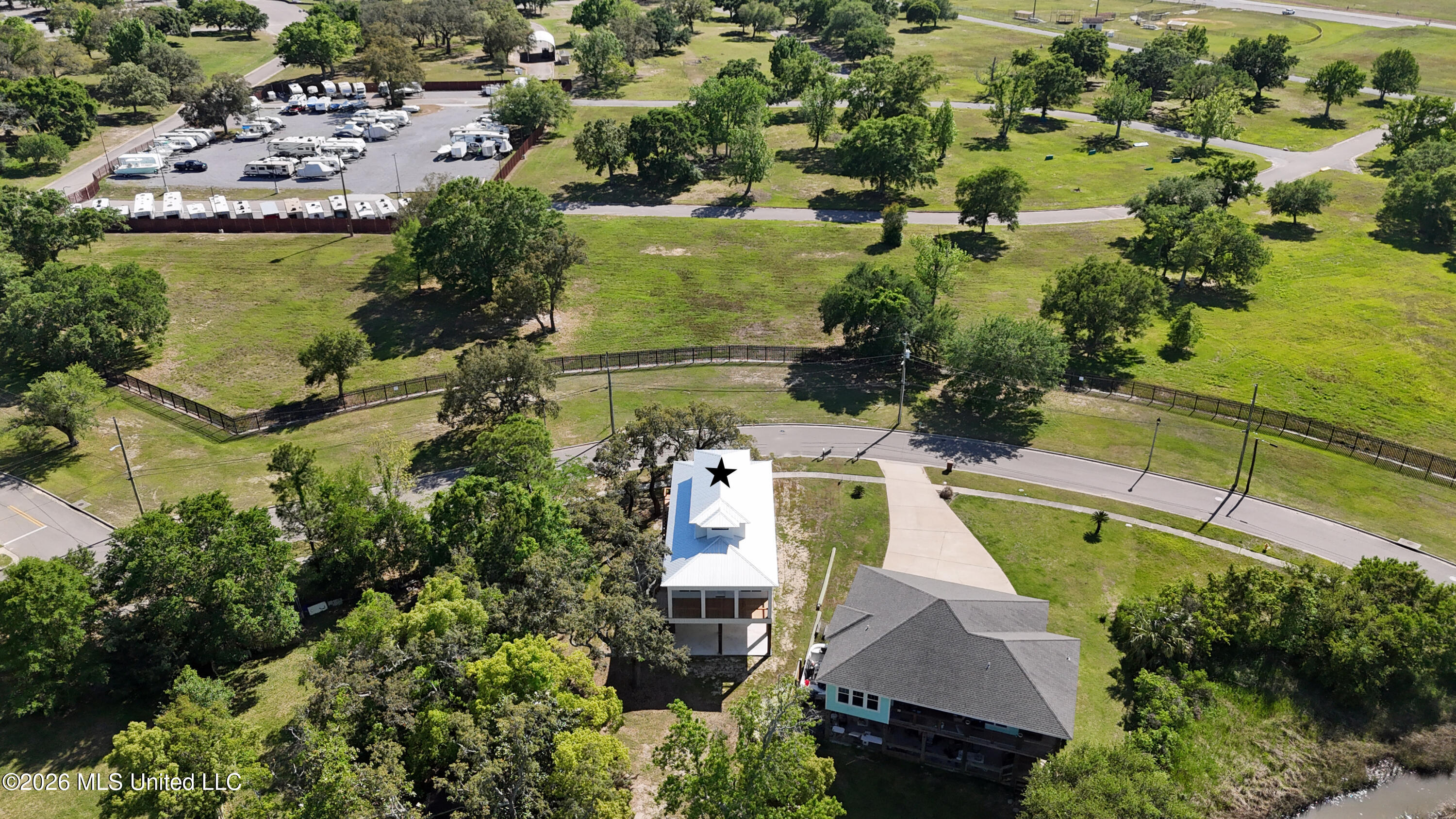 1310 Kensington Drive Property Photo 29