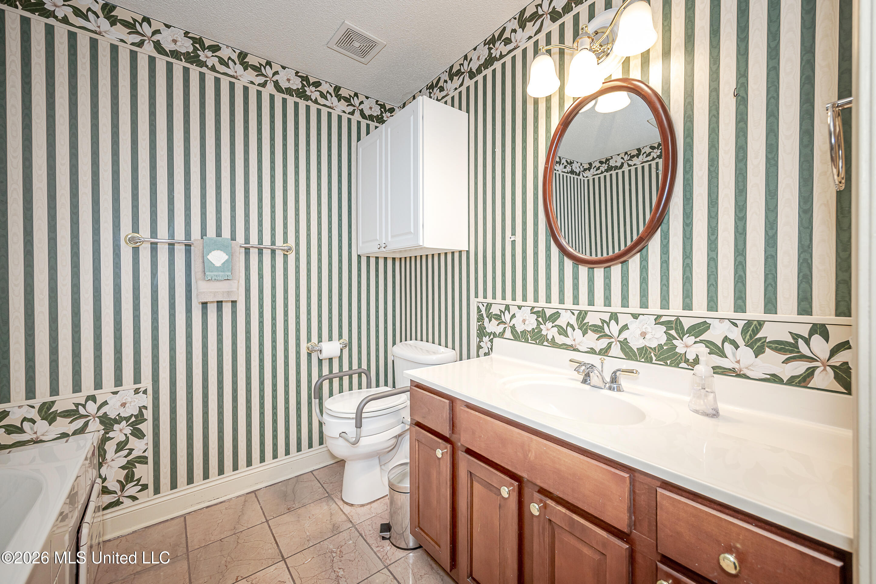 2193 Bayou View Circle Property Photo 35