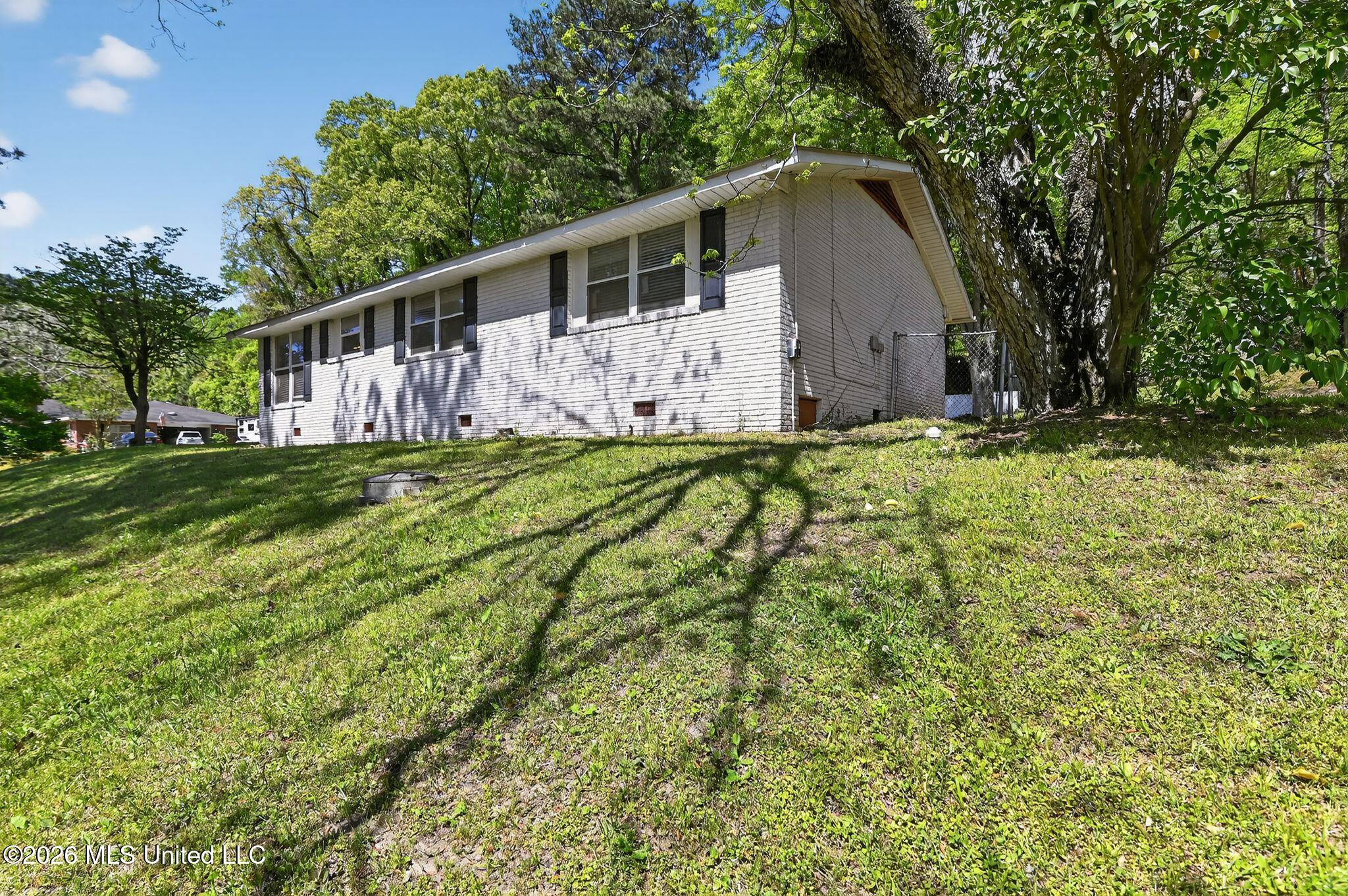 20 Covington Road Property Photo 6