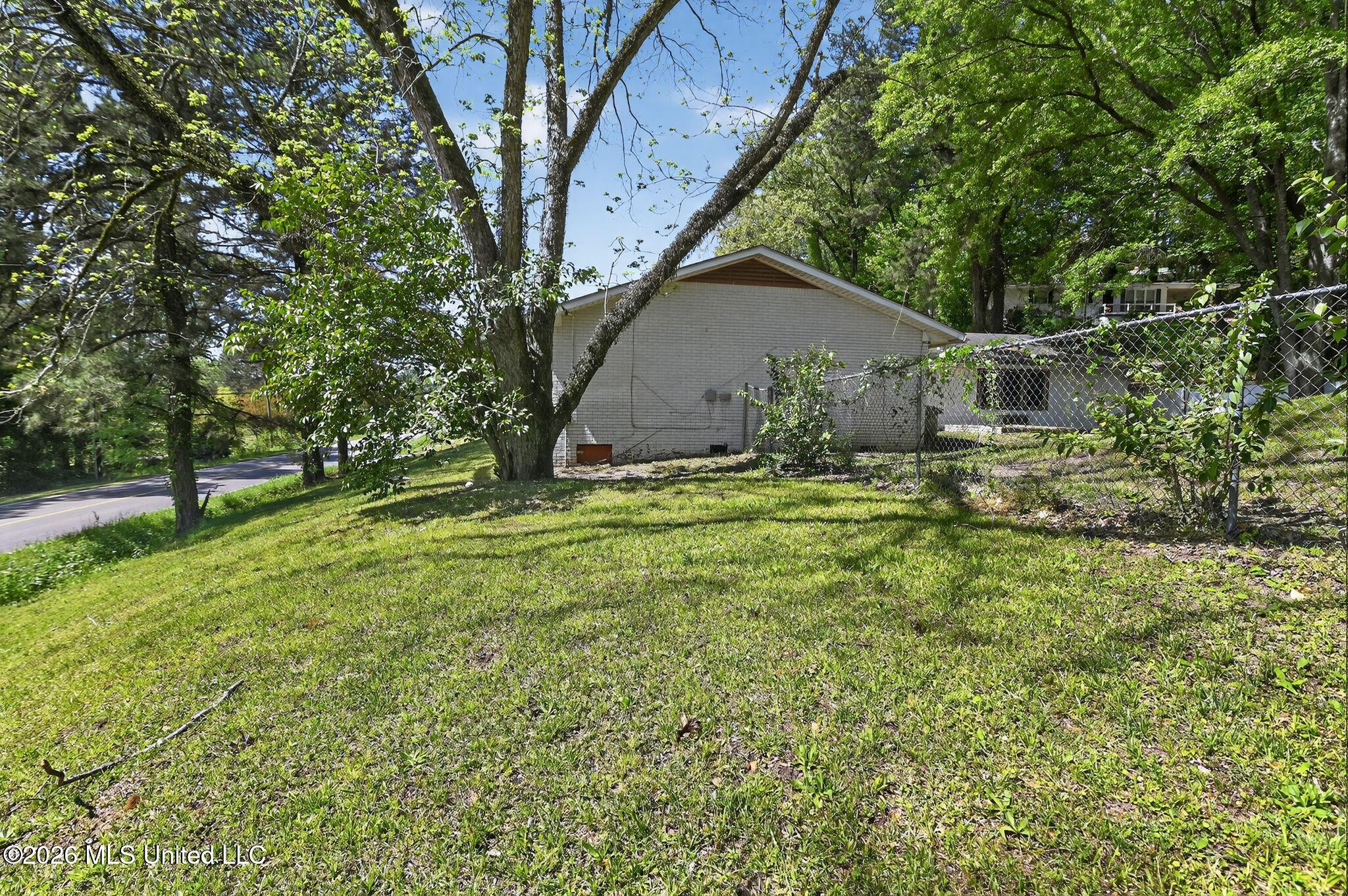 20 Covington Road Property Photo 8