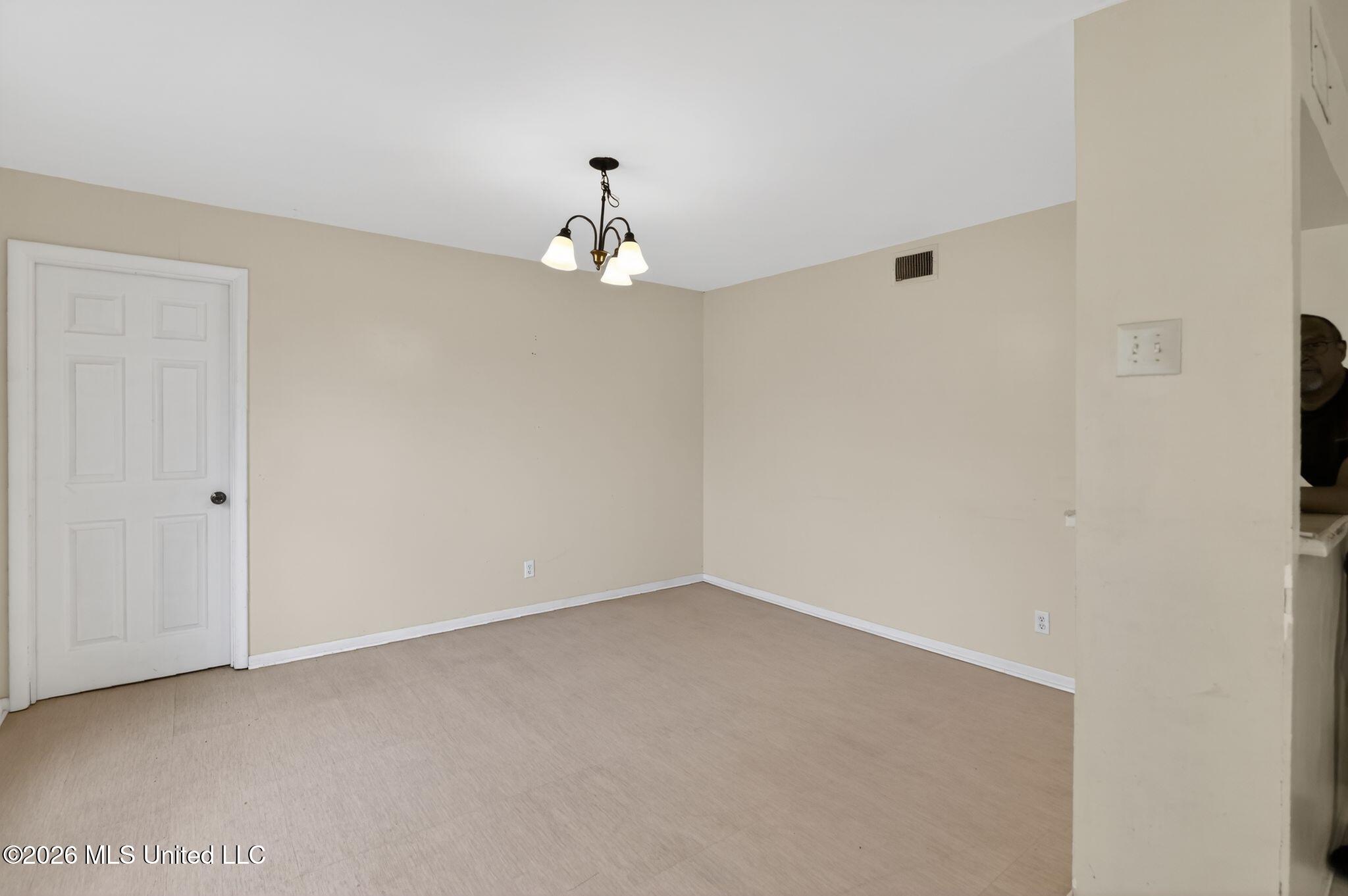 20 Covington Road Property Photo 15