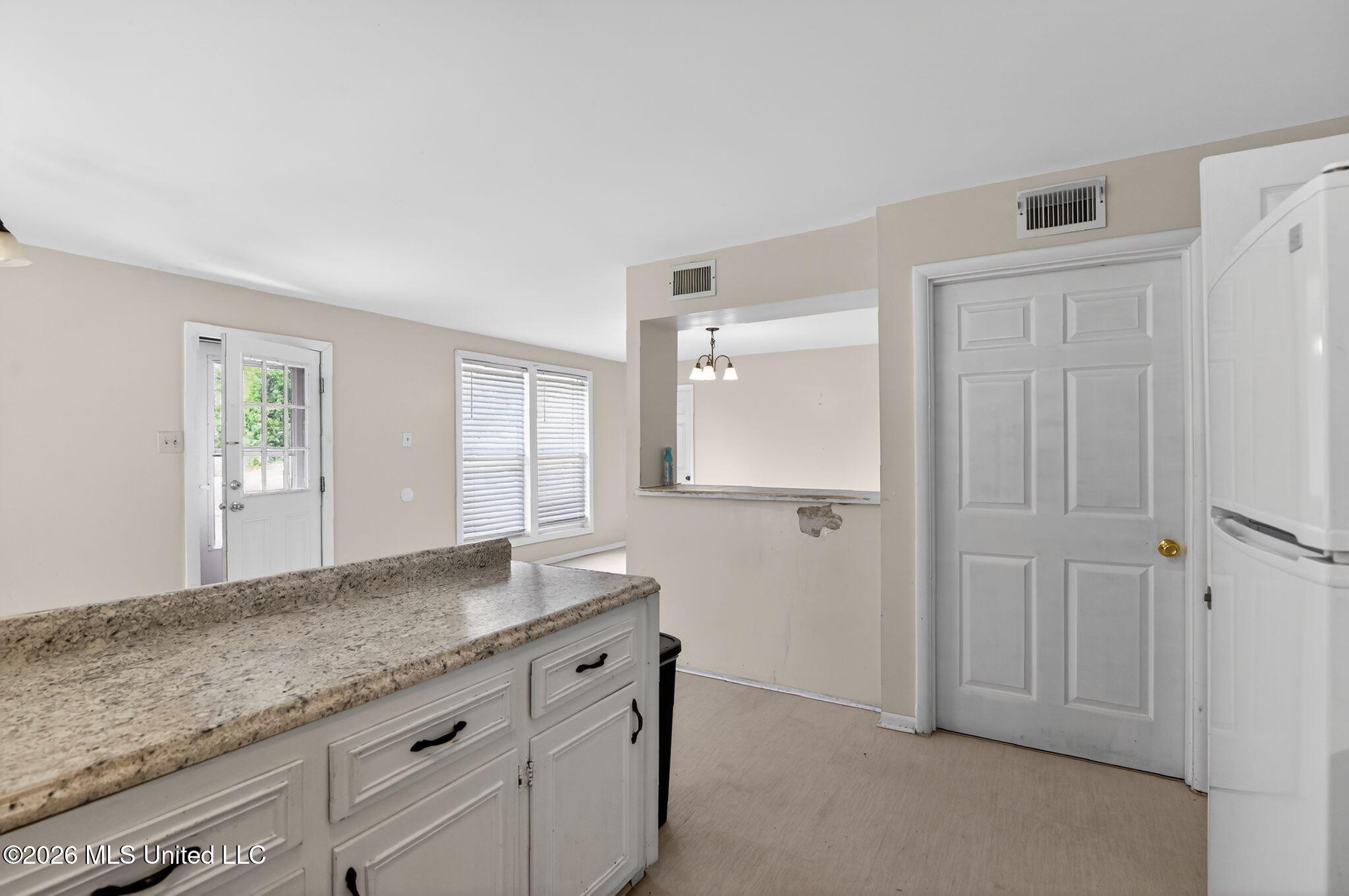20 Covington Road Property Photo 17