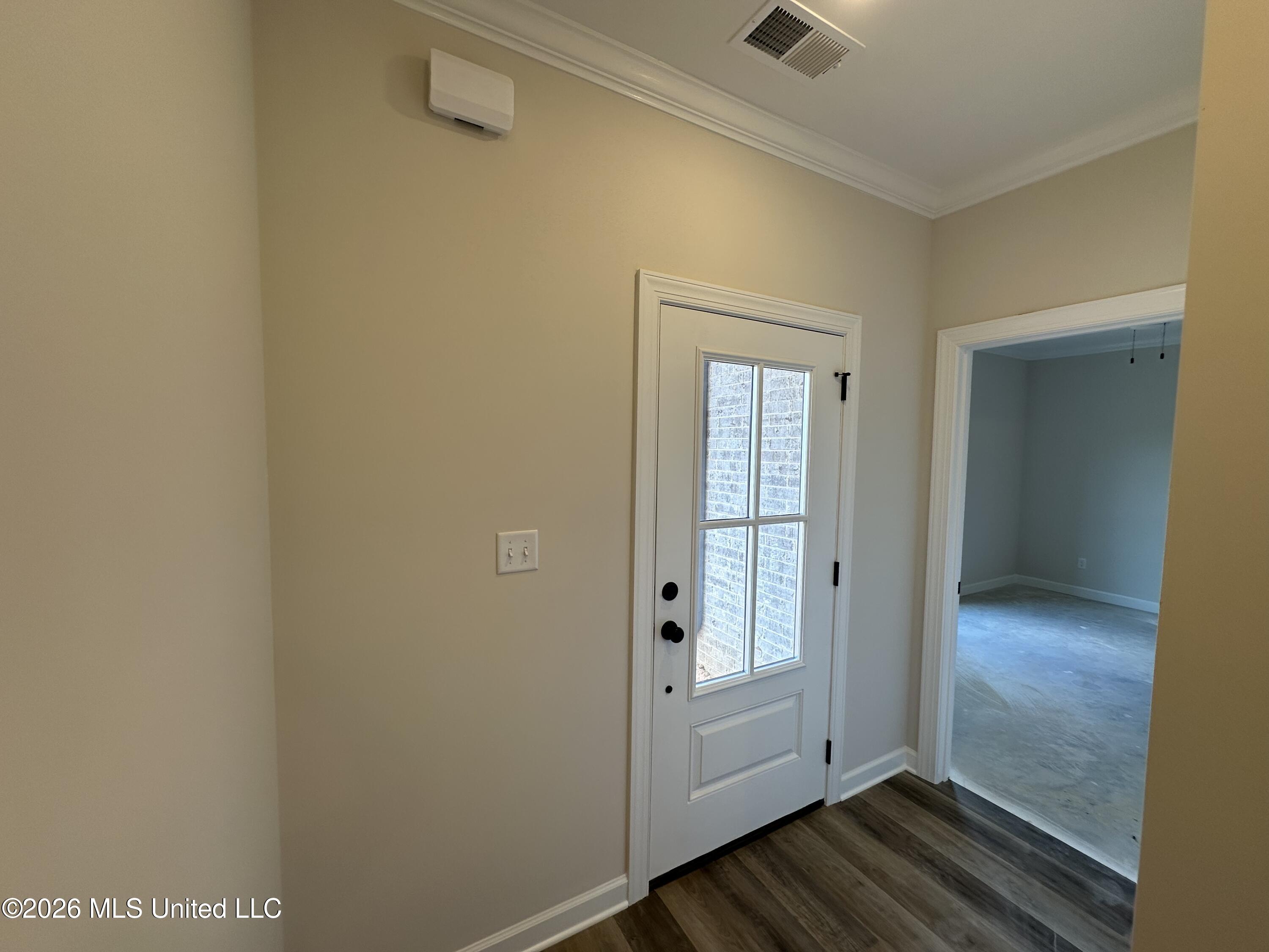 3027 Luna Way Property Photo 4