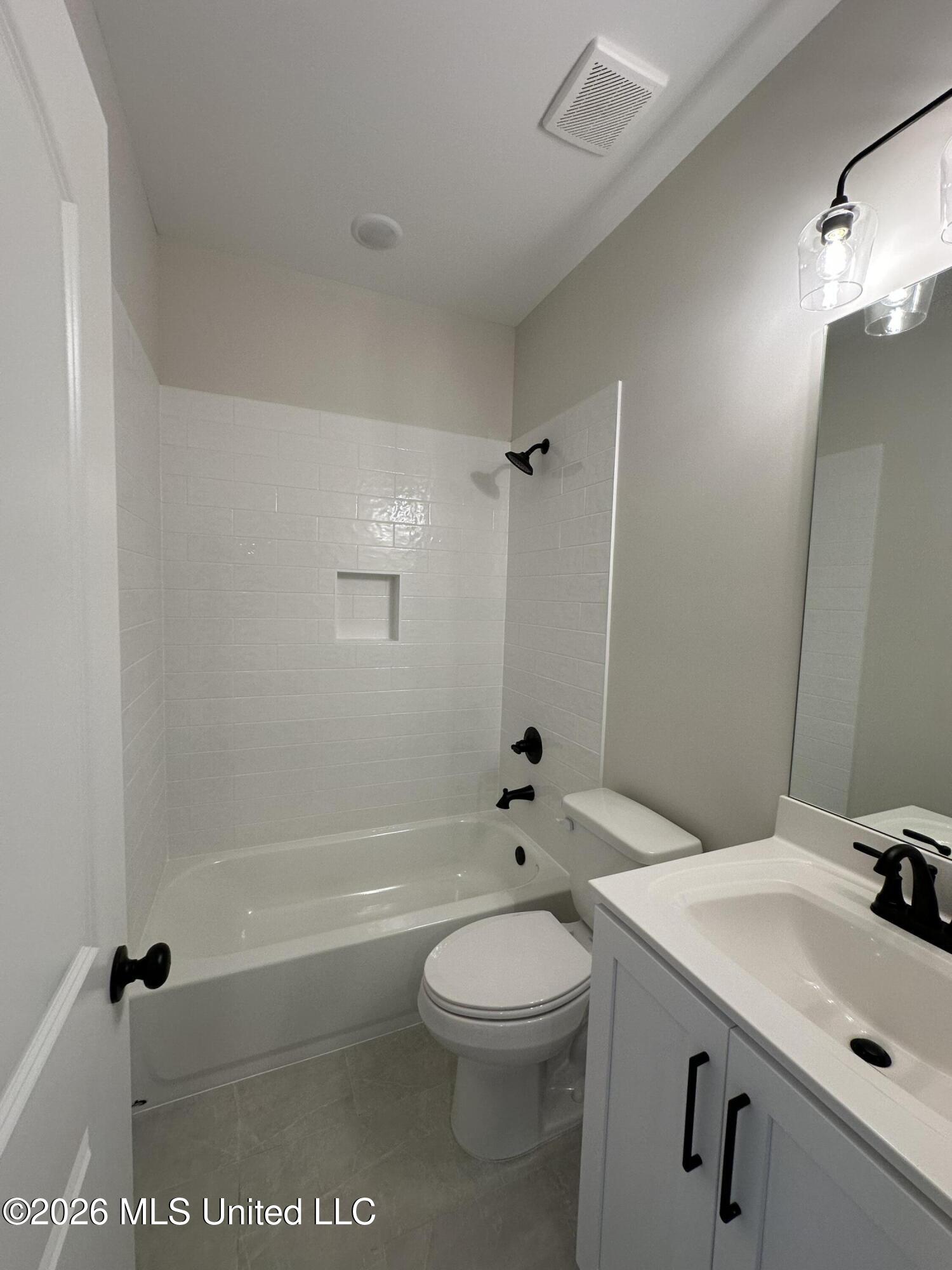3027 Luna Way Property Photo 9