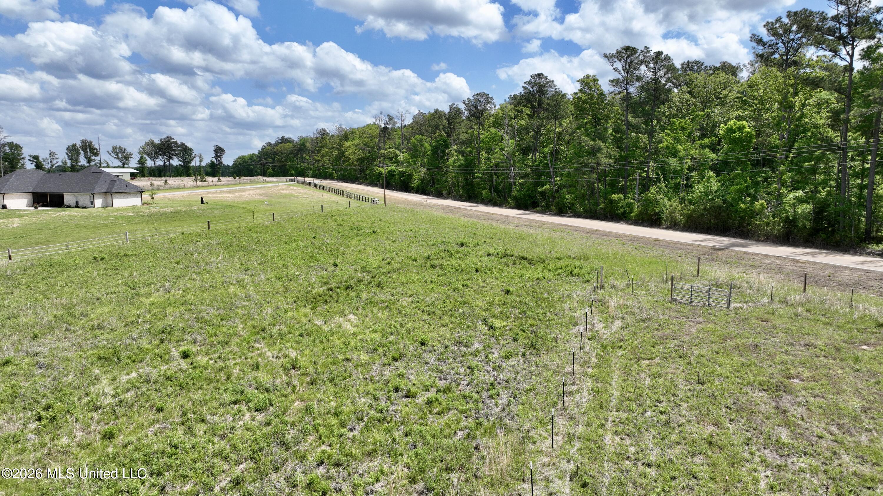 0010 Coal Bluff Road Property Photo 7
