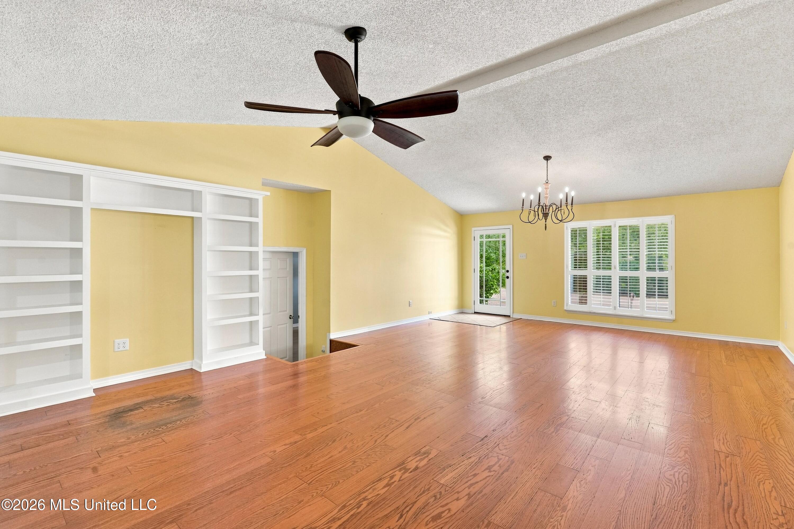 89364 E Diamondhead Drive Property Photo 7