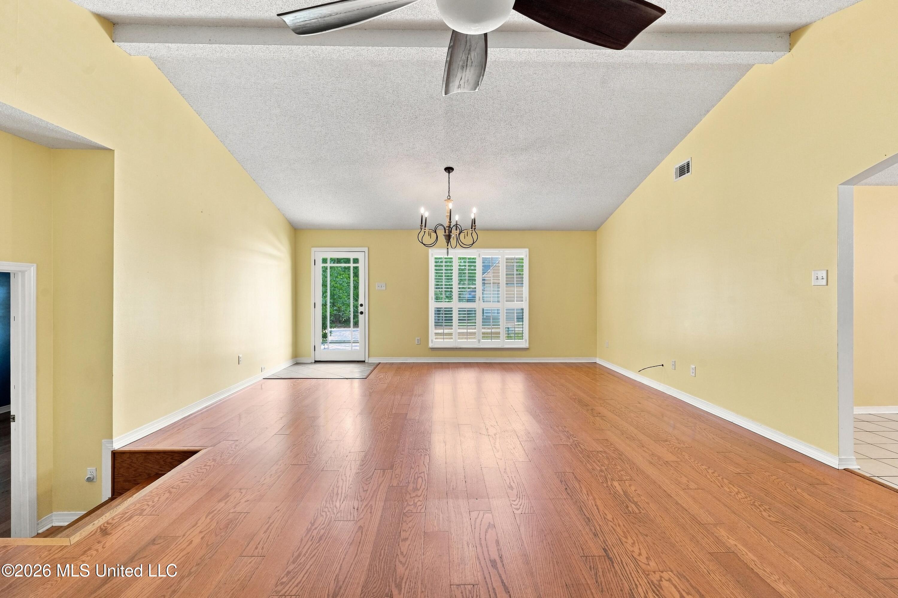 89364 E Diamondhead Drive Property Photo 9