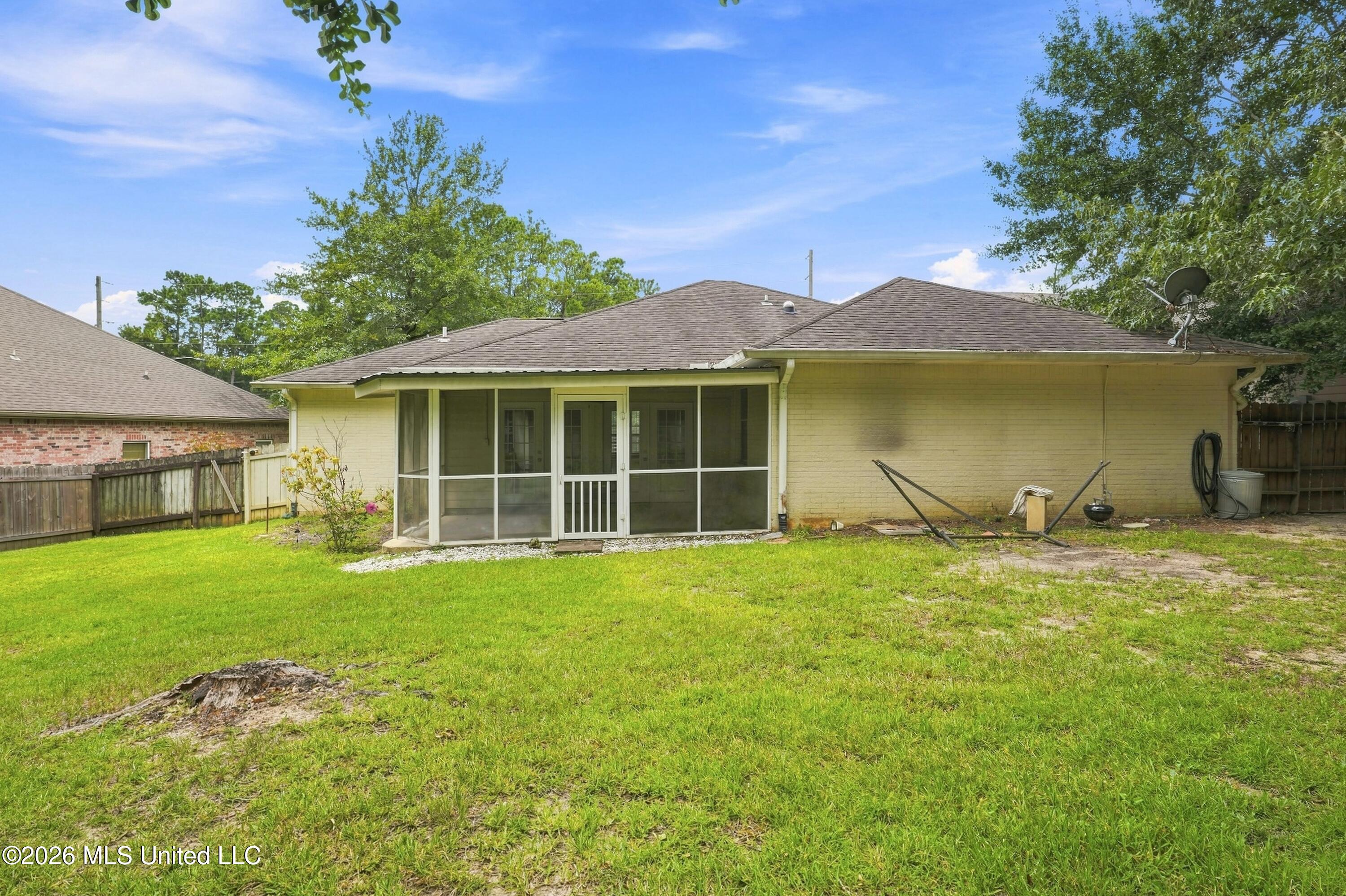 89364 E Diamondhead Drive Property Photo 19