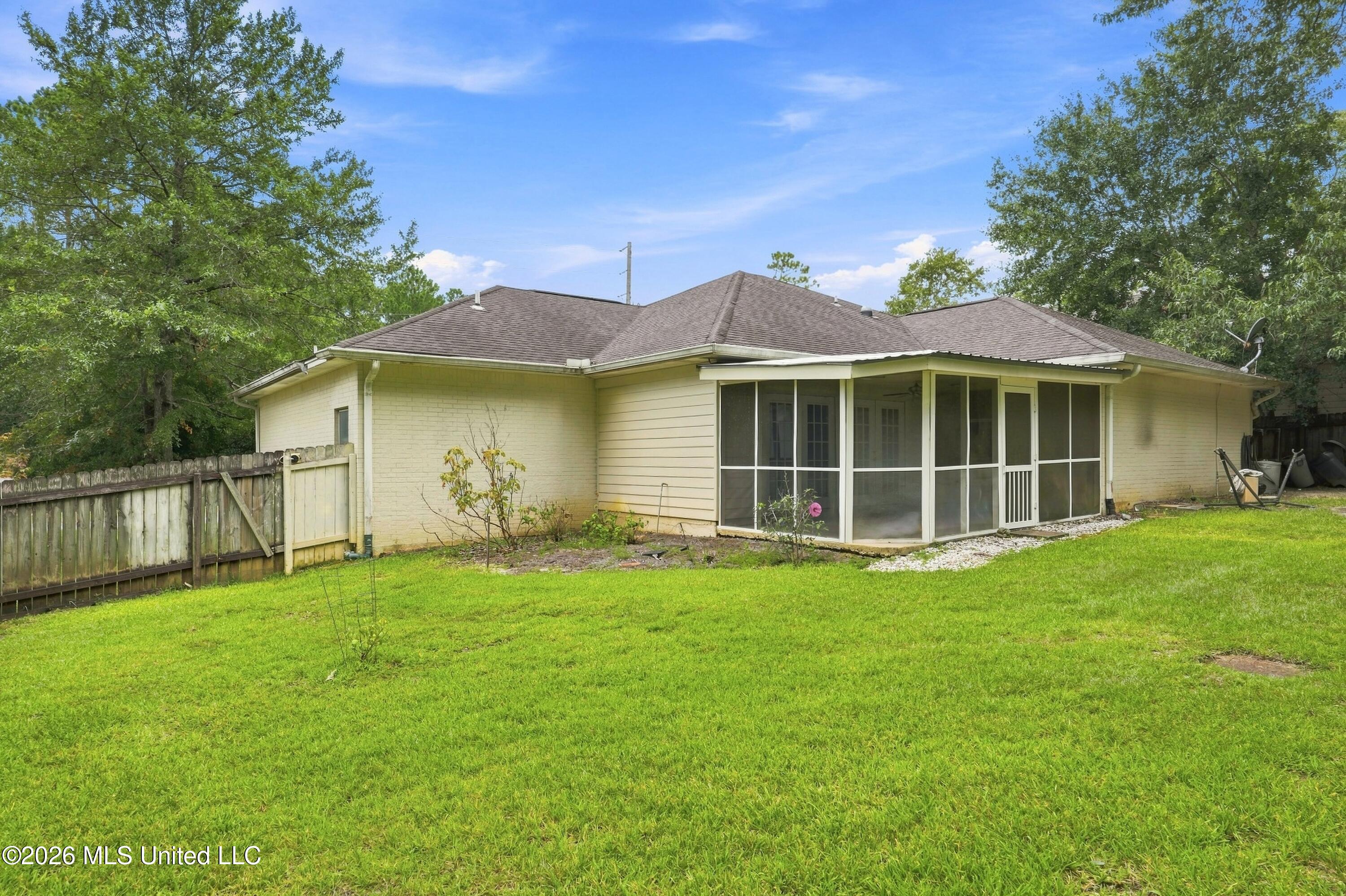 89364 E Diamondhead Drive Property Photo 20