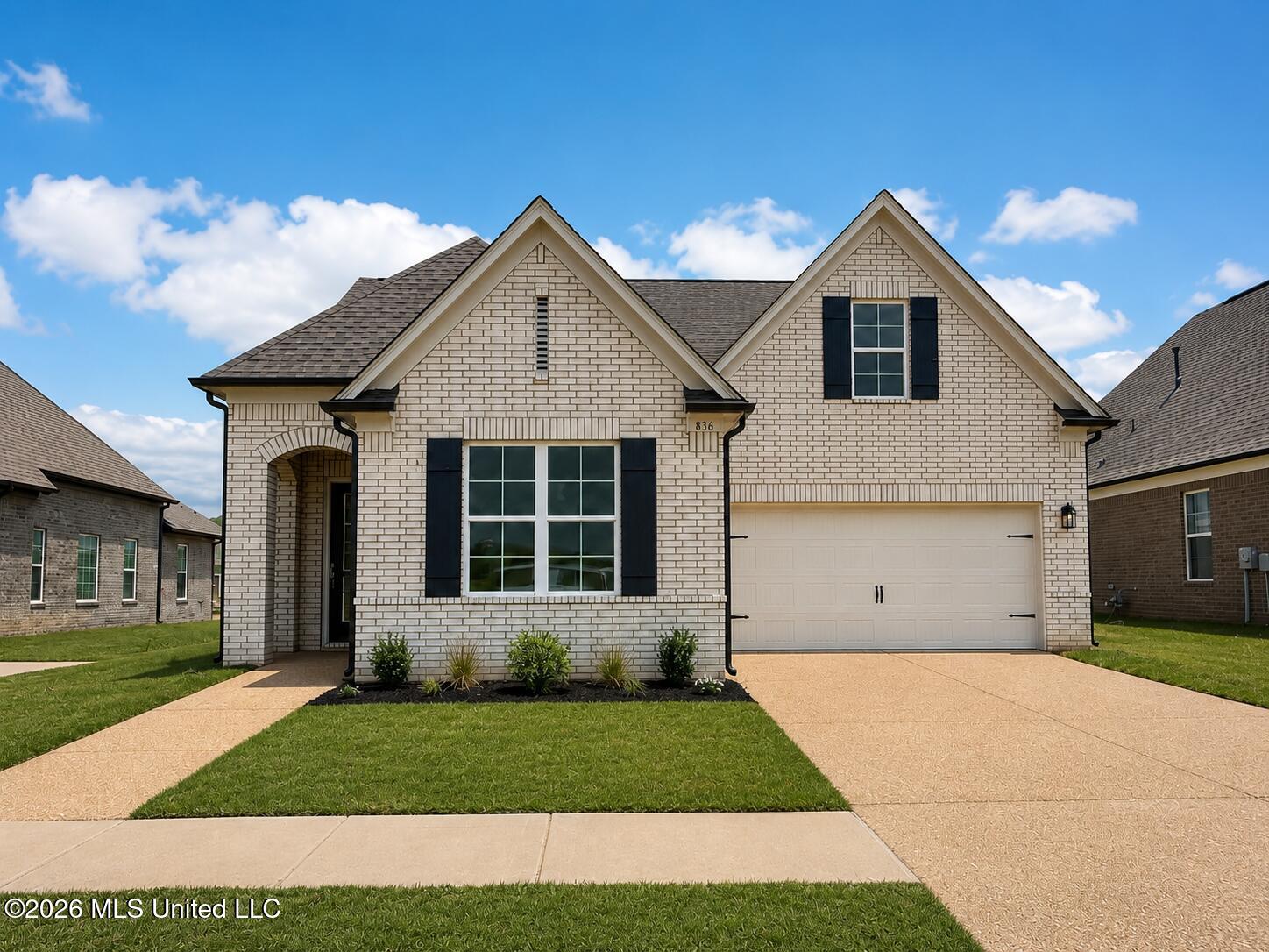836 Coahoma Court Property Photo 3