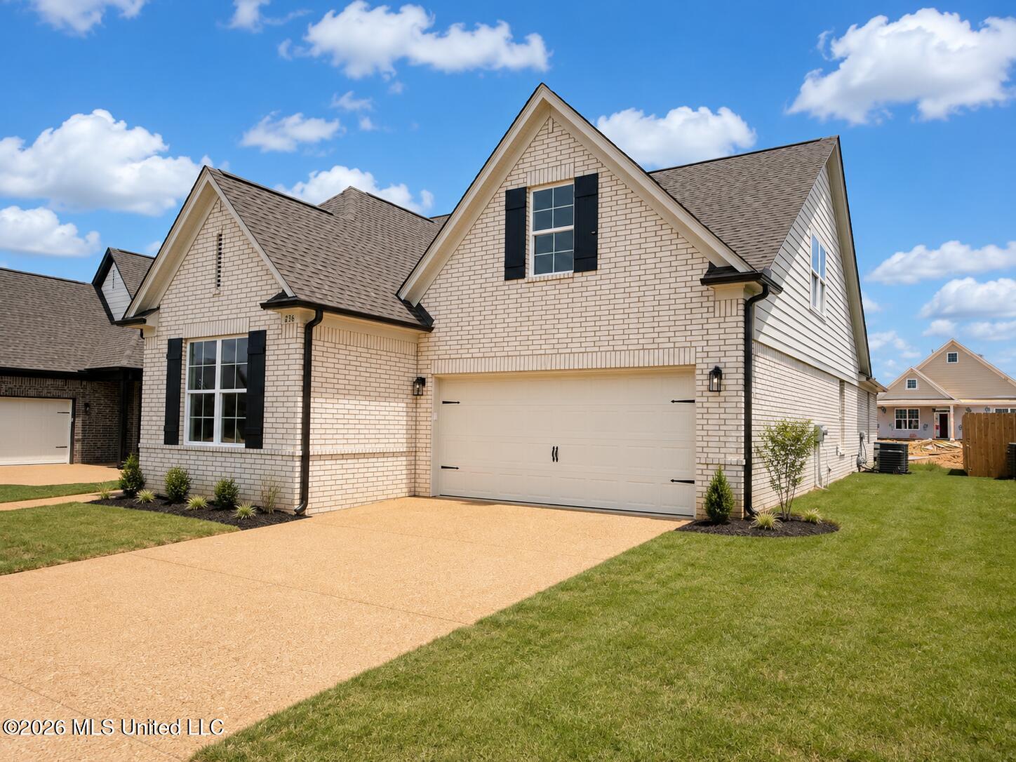 836 Coahoma Court Property Photo 5