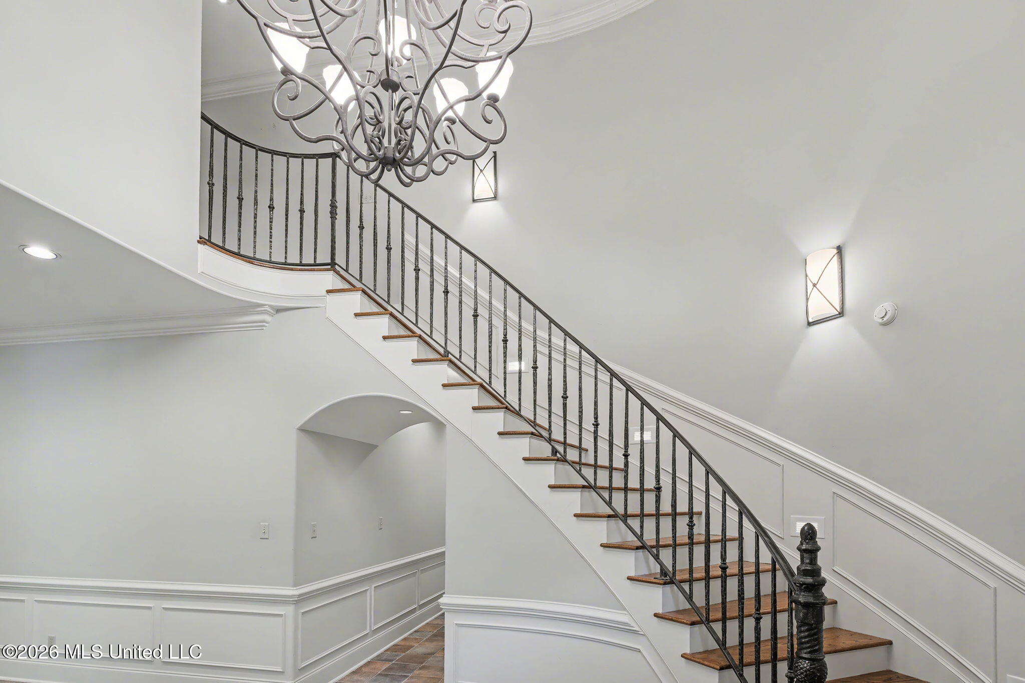 13921 Valley Oaks Drive Property Photo 12