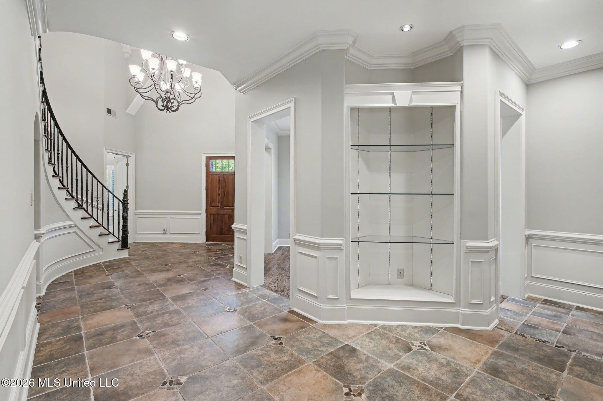 13921 Valley Oaks Drive Property Photo 13