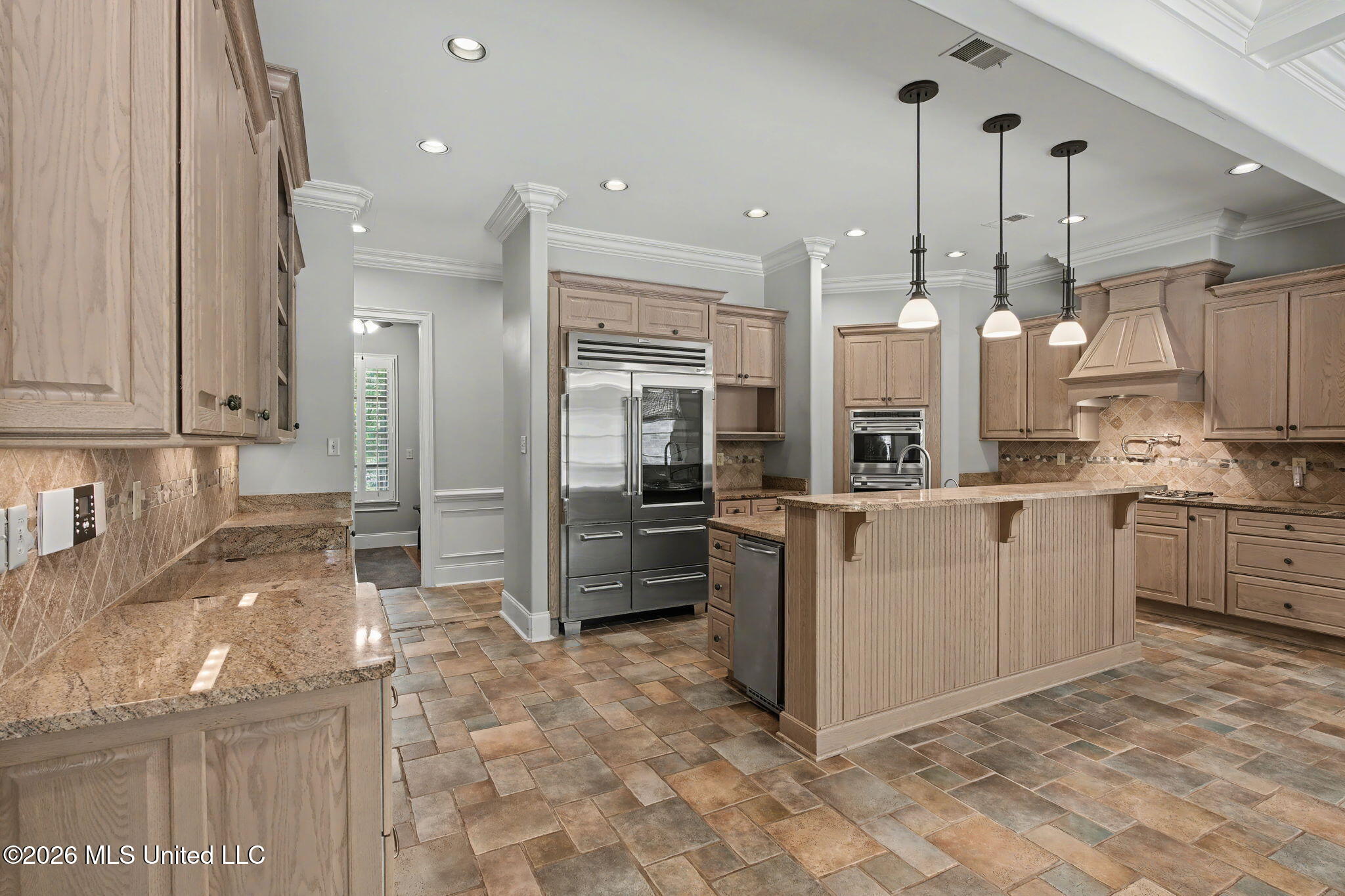 13921 Valley Oaks Drive Property Photo 18