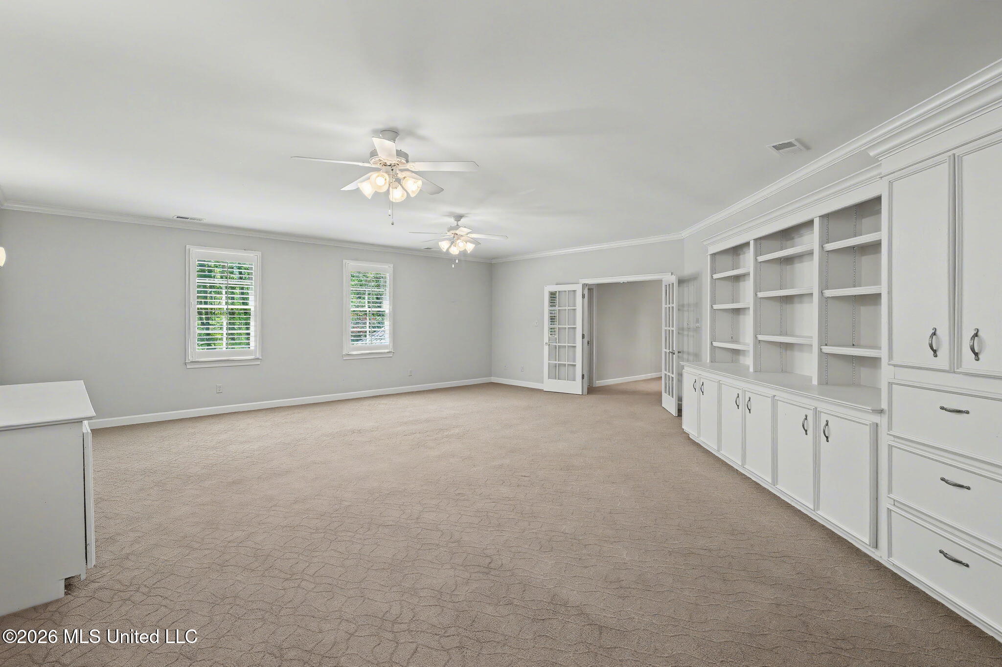 13921 Valley Oaks Drive Property Photo 54