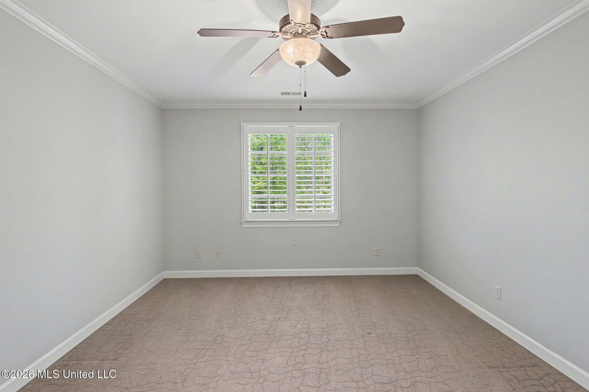 13921 Valley Oaks Drive Property Photo 56