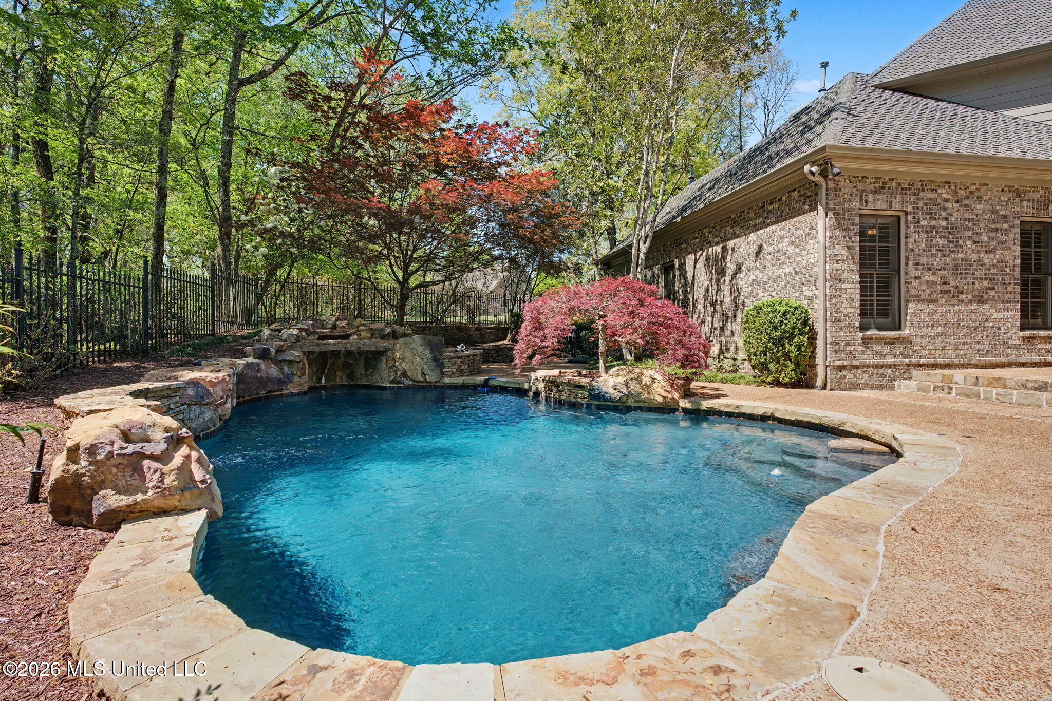 13921 Valley Oaks Drive Property Photo 64