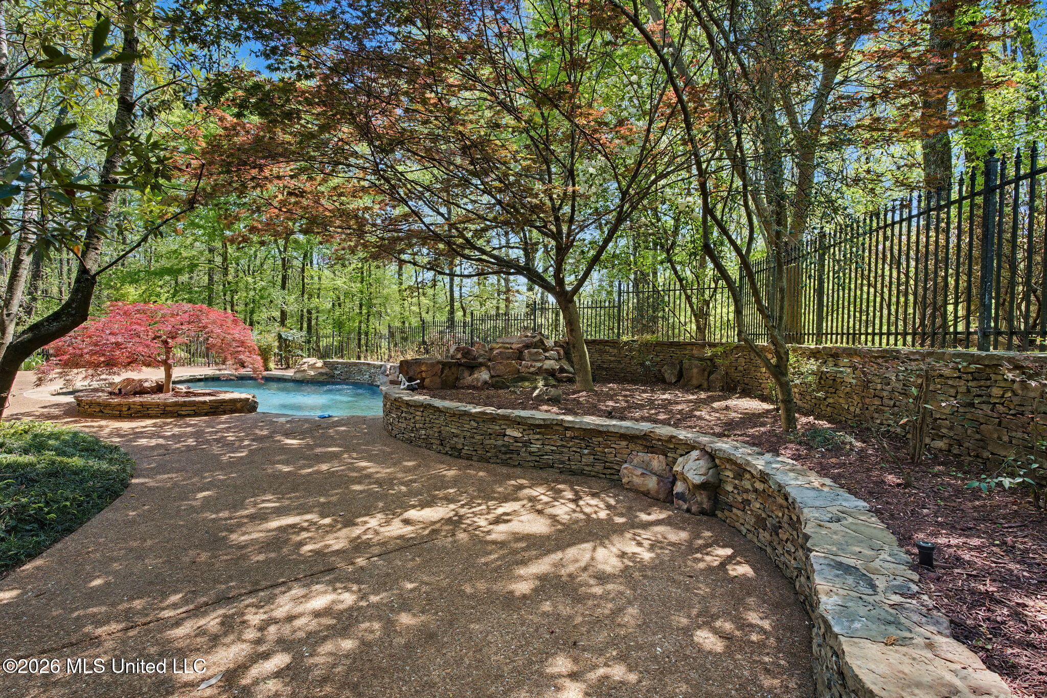 13921 Valley Oaks Drive Property Photo 66