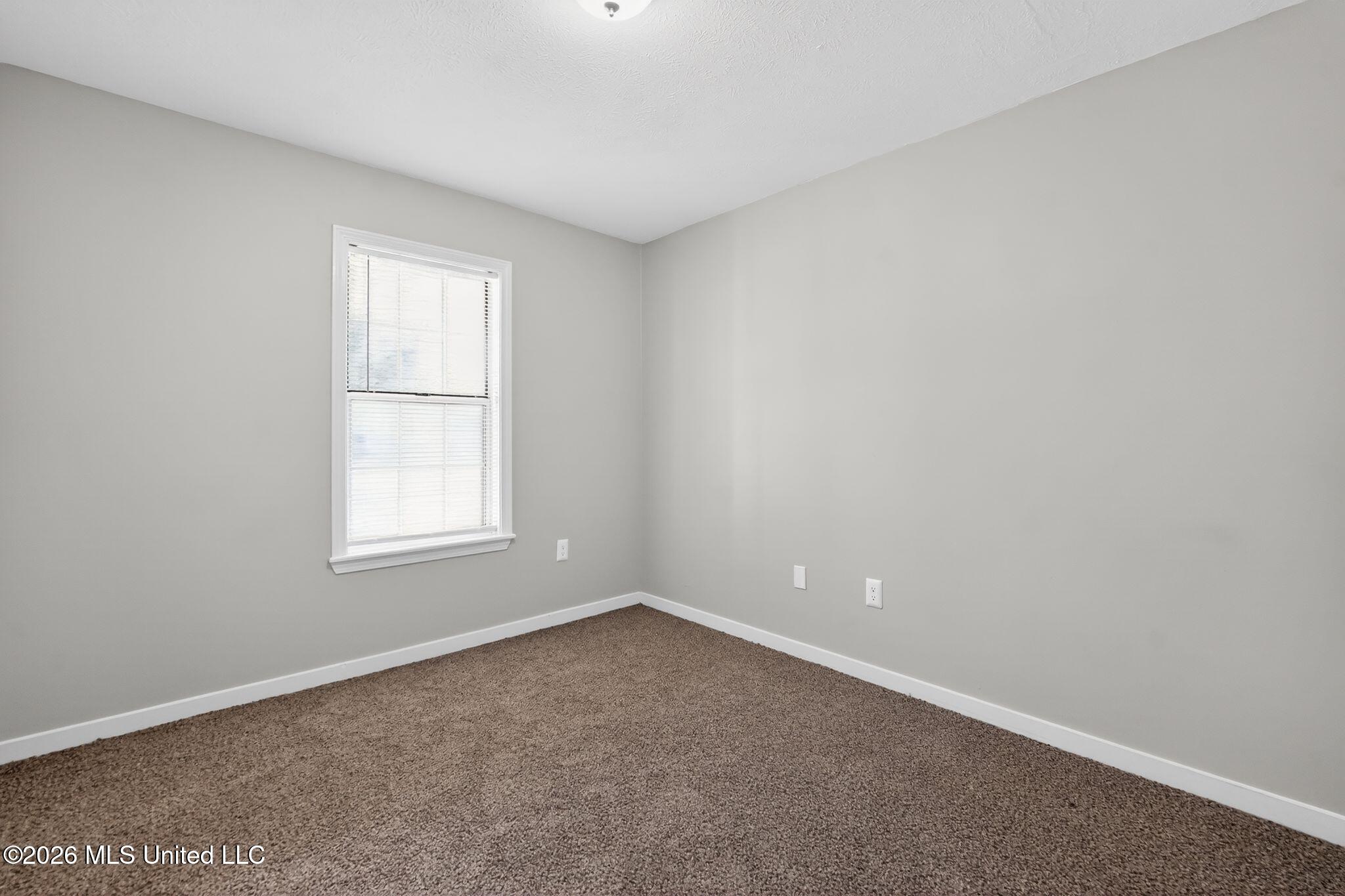 147 Sunnycrest Drive Property Photo 32