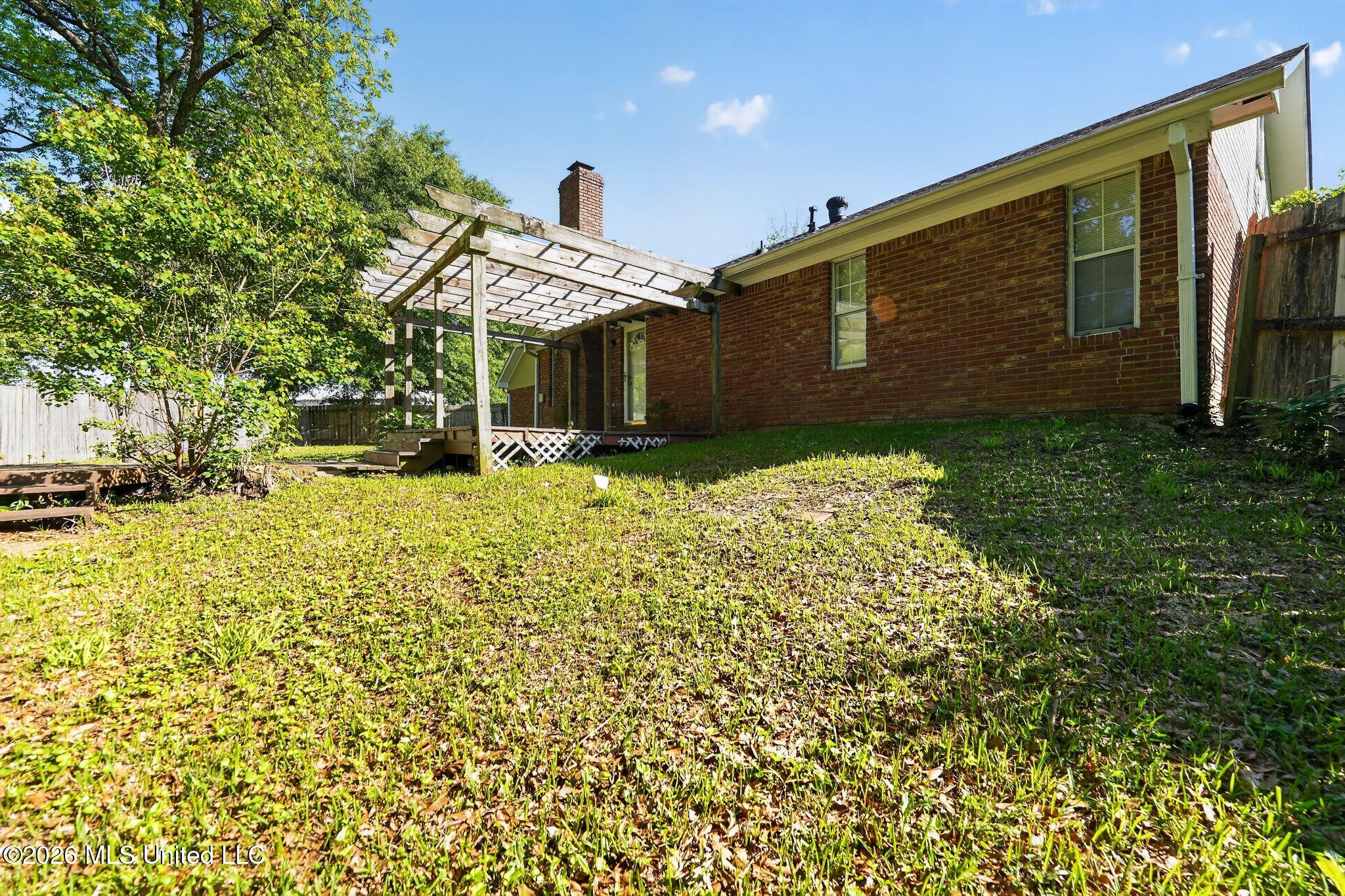 147 Sunnycrest Drive Property Photo 38