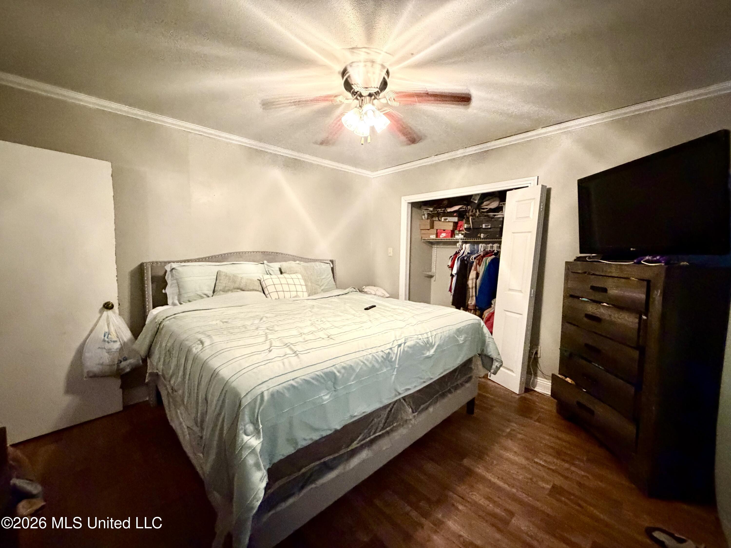 809 Robertson Street Property Photo 16