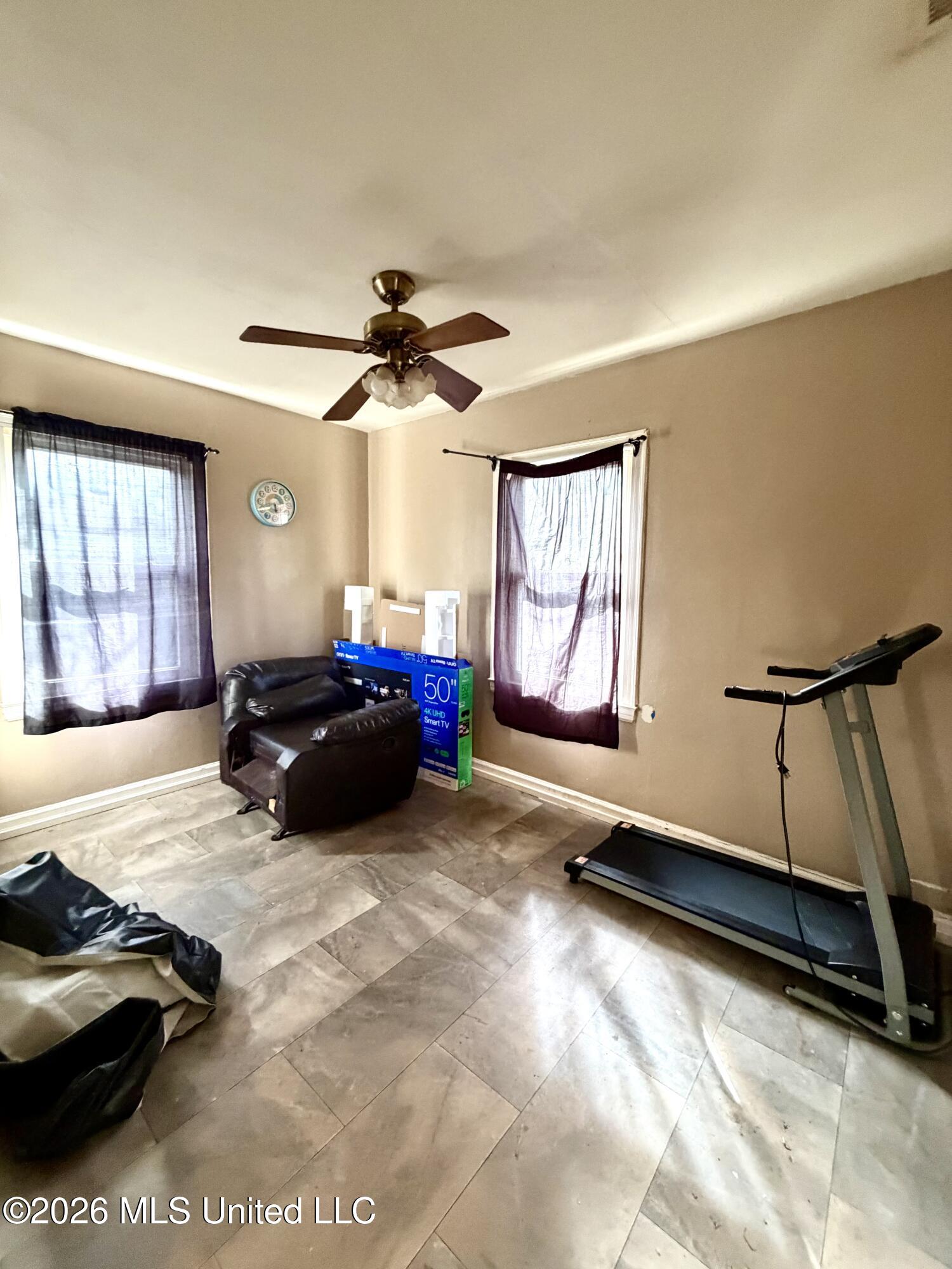 809 Robertson Street Property Photo 38