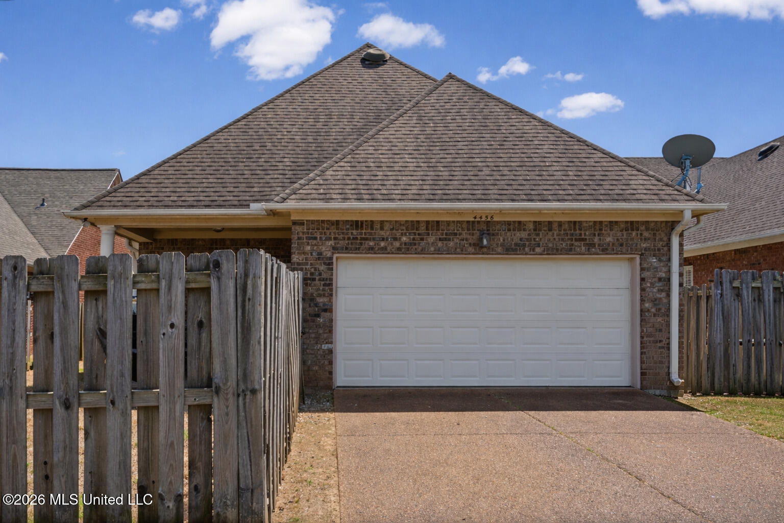 4456 Stone Cross Drive Property Photo 33