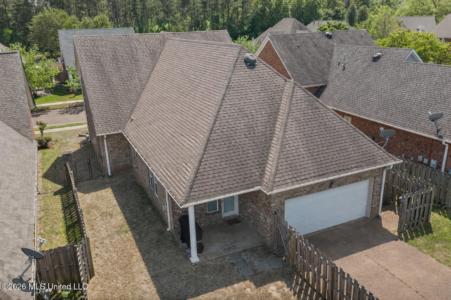 4456 Stone Cross Drive Property Photo 34