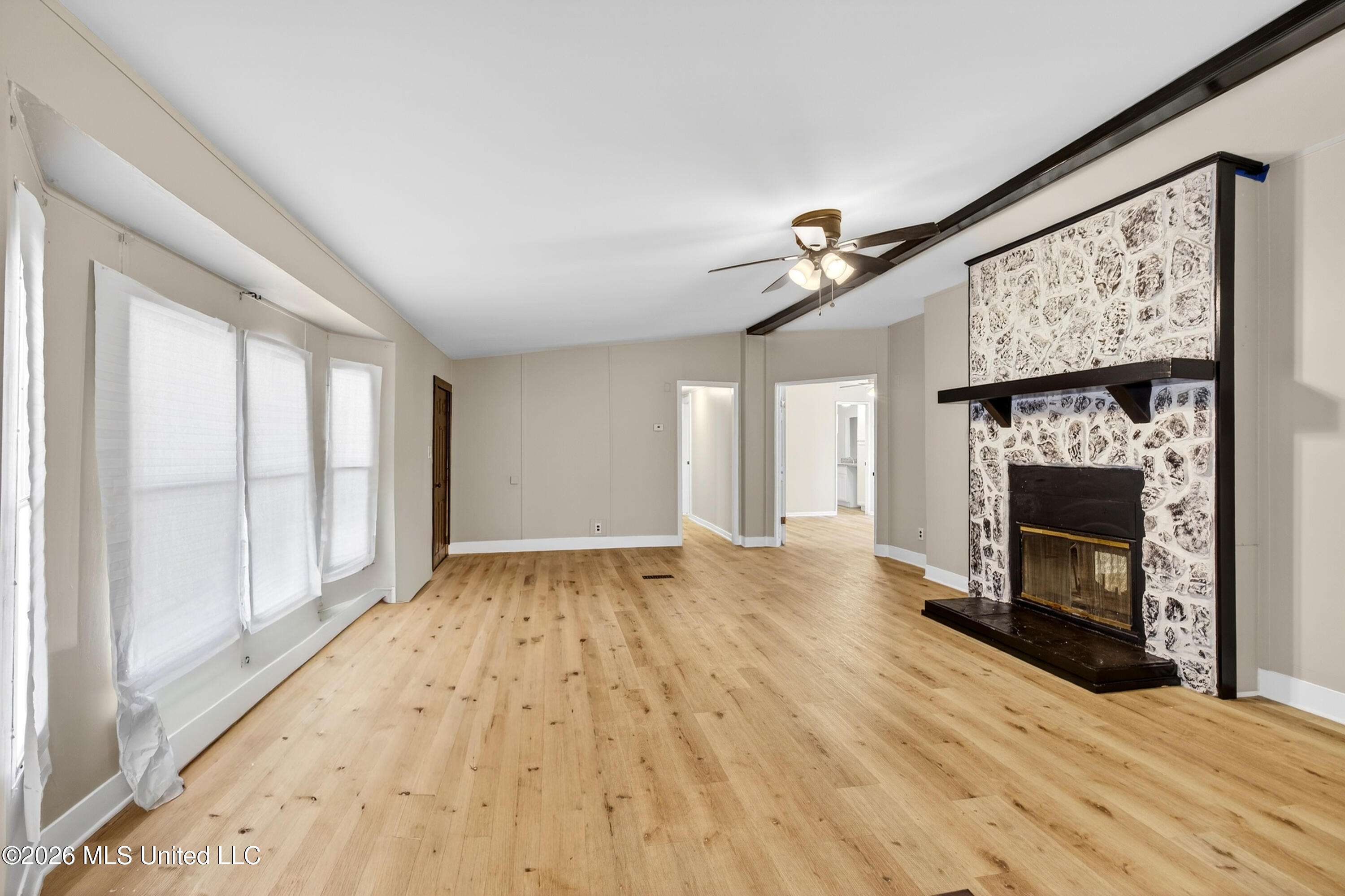 1064 Limu Way Property Photo 6