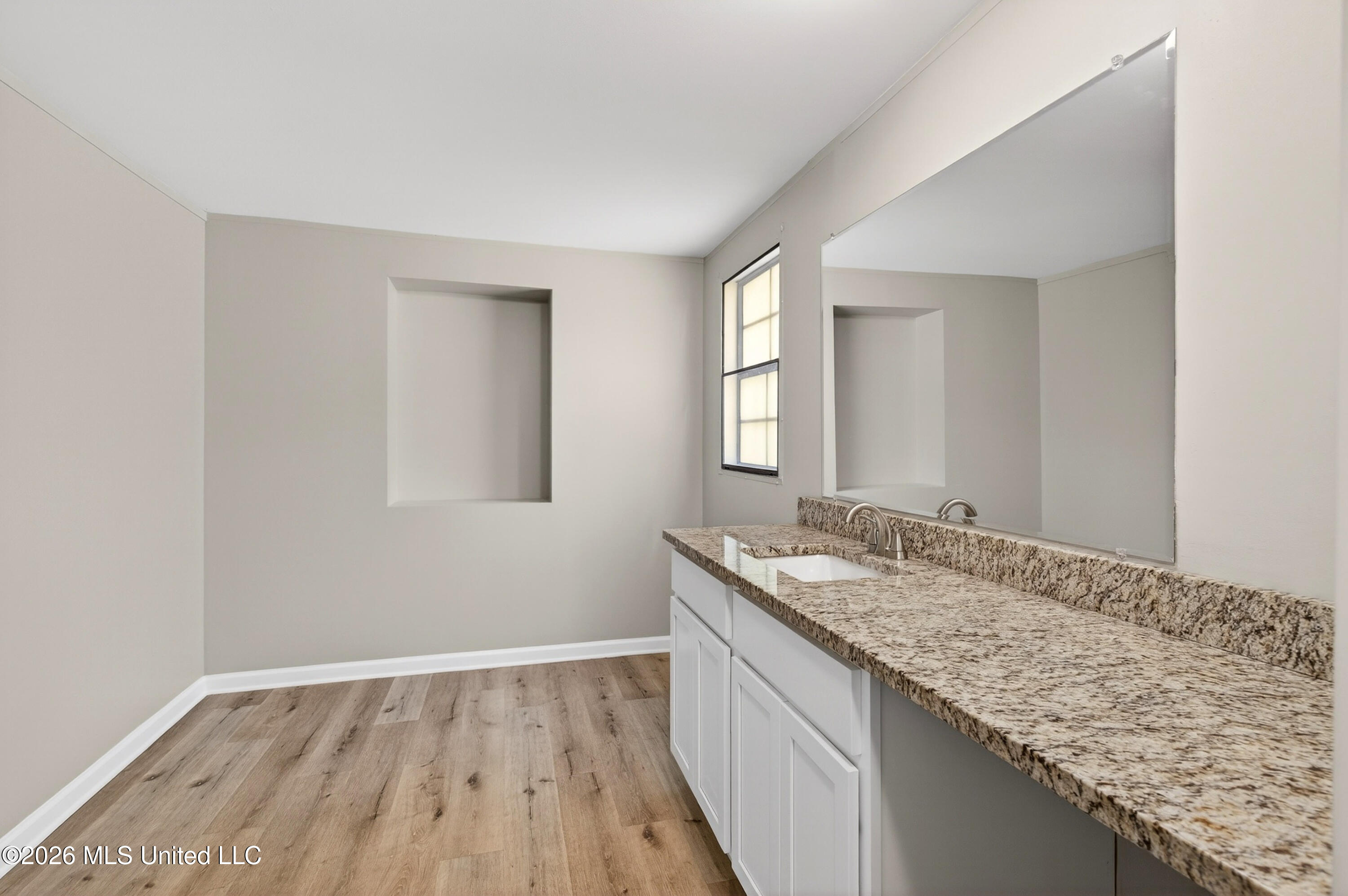 1064 Limu Way Property Photo 18