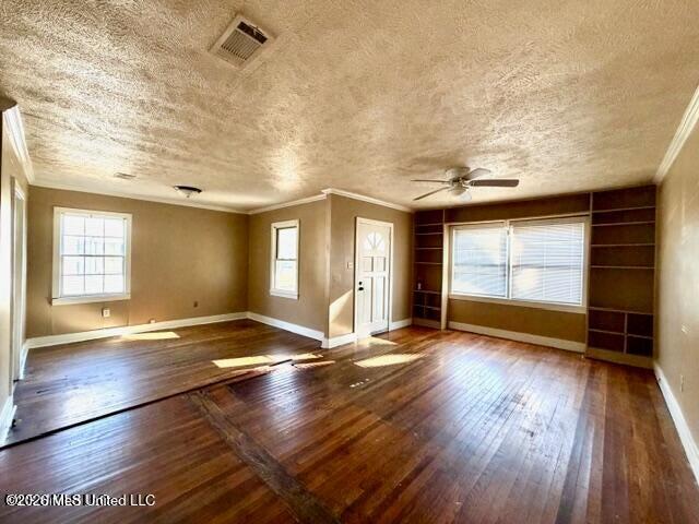 254 Rogers Circle Property Photo 2