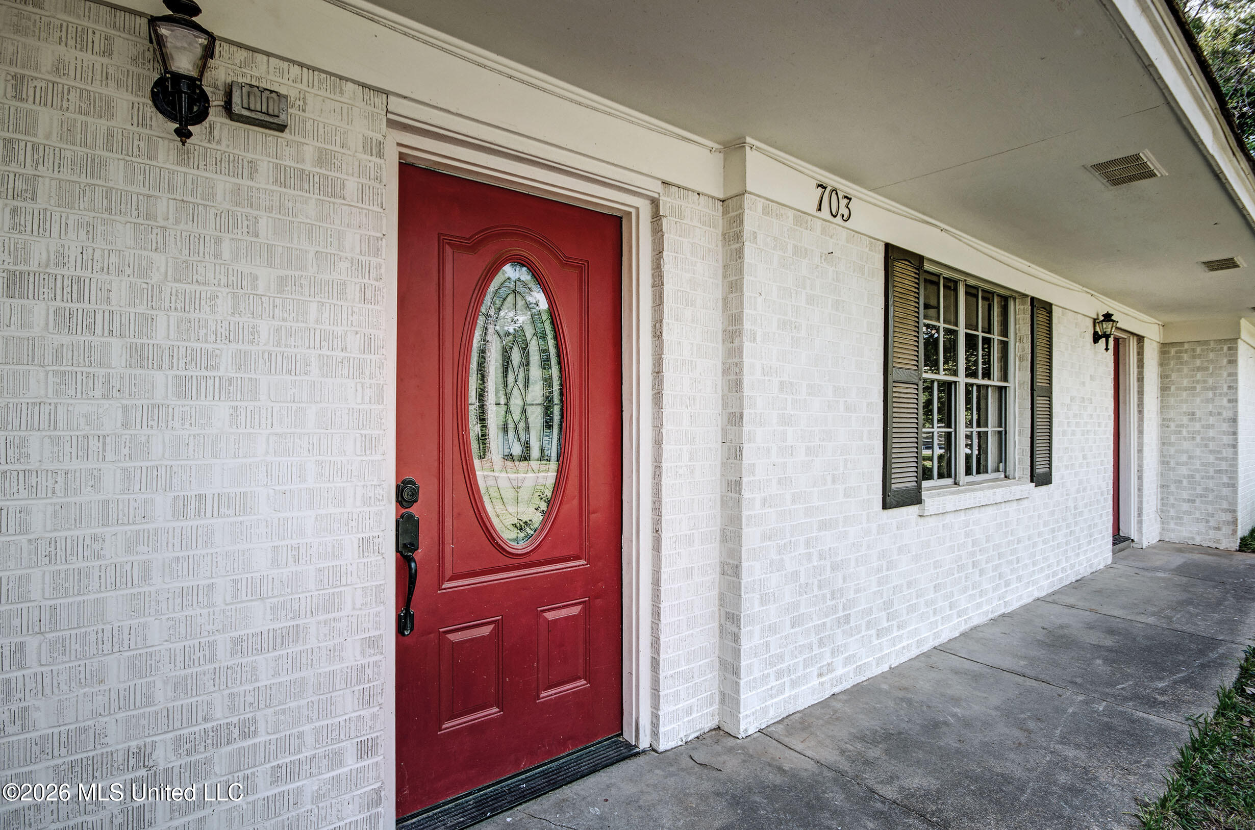 703 Franklin Drive Property Photo 5