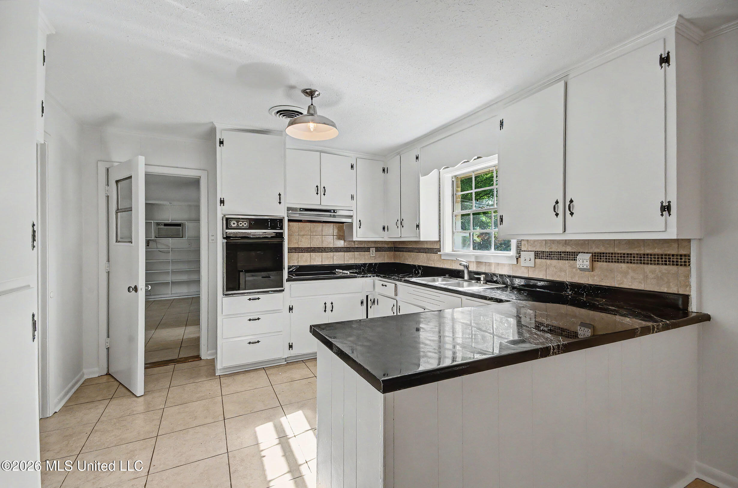 703 Franklin Drive Property Photo 10