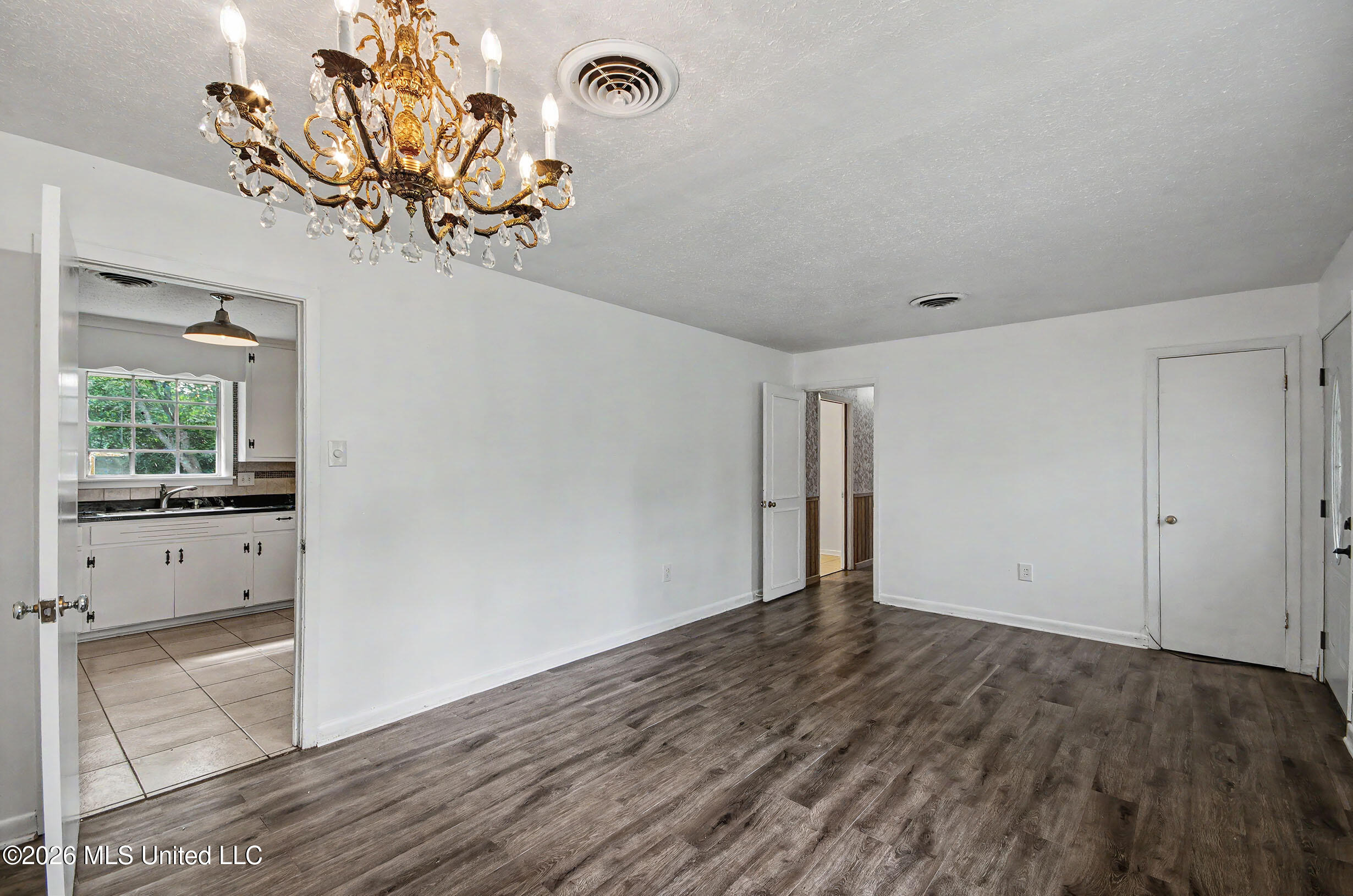 703 Franklin Drive Property Photo 15