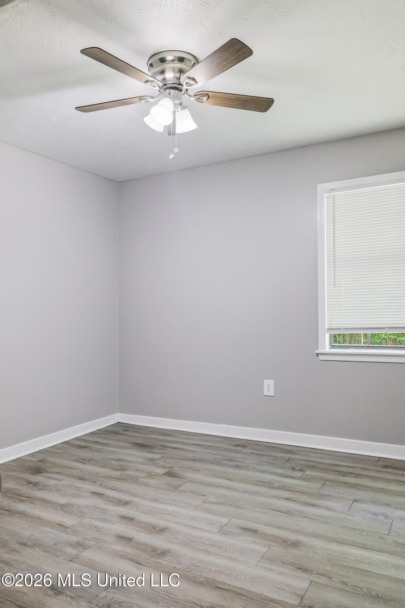121 Bellegrove Circle Property Photo 16