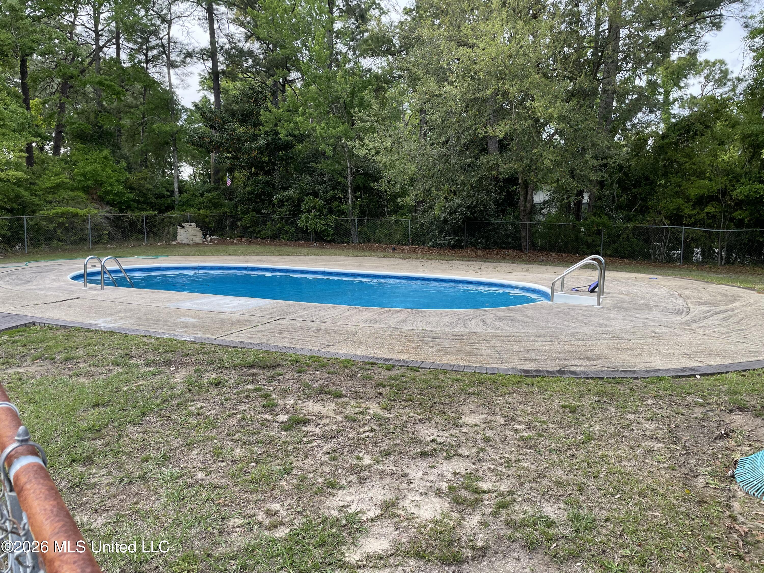 6405 W Shore Drive Property Photo 14