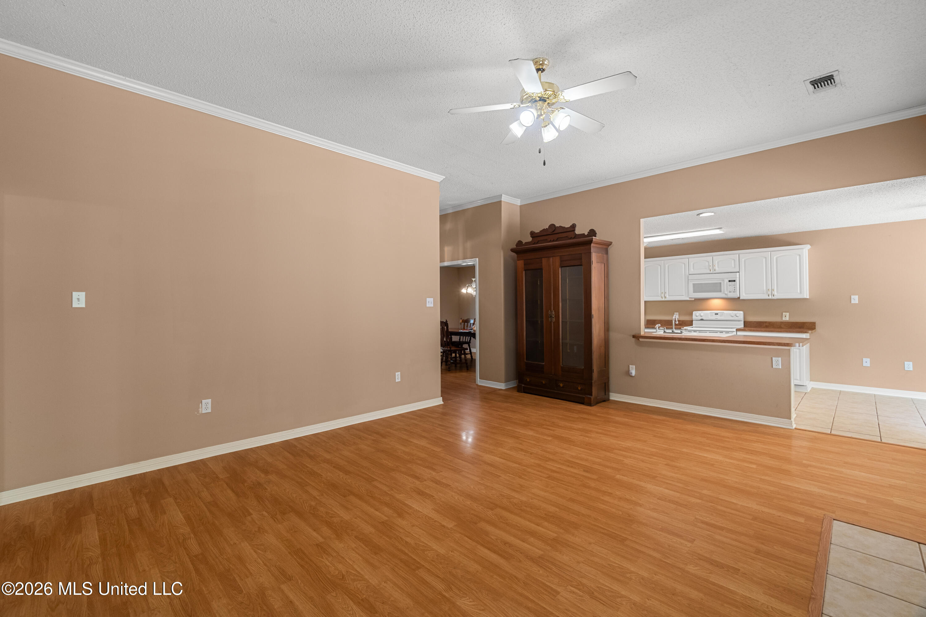 107 Brentwood Drive Property Photo 7