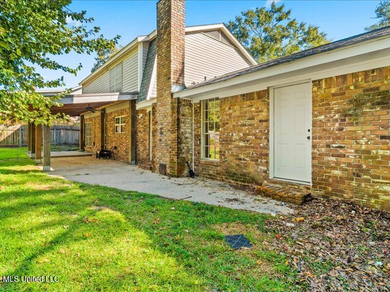 215 Wildwood Trace Property Photo 28