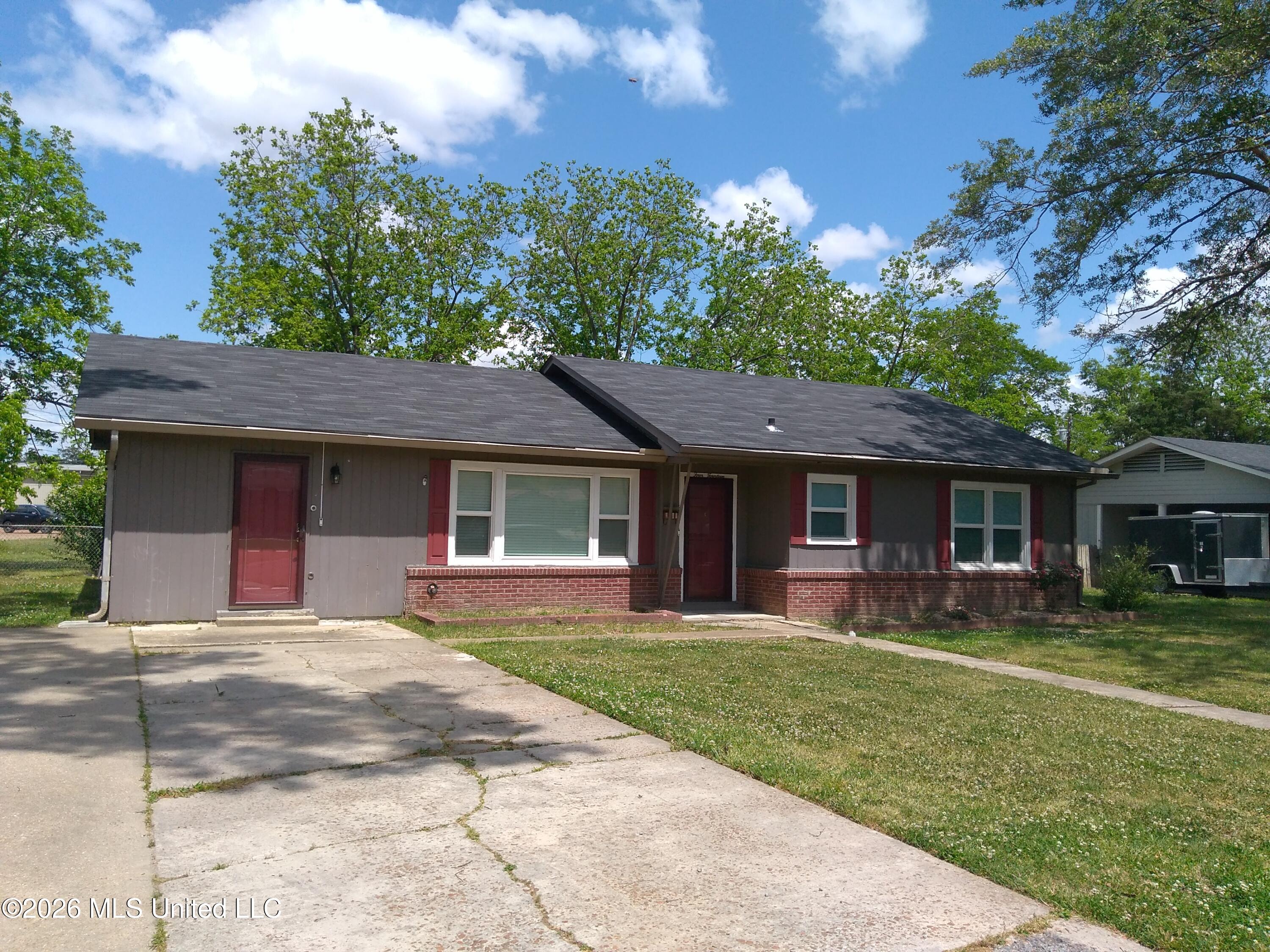 414 Highland Drive Property Photo 6
