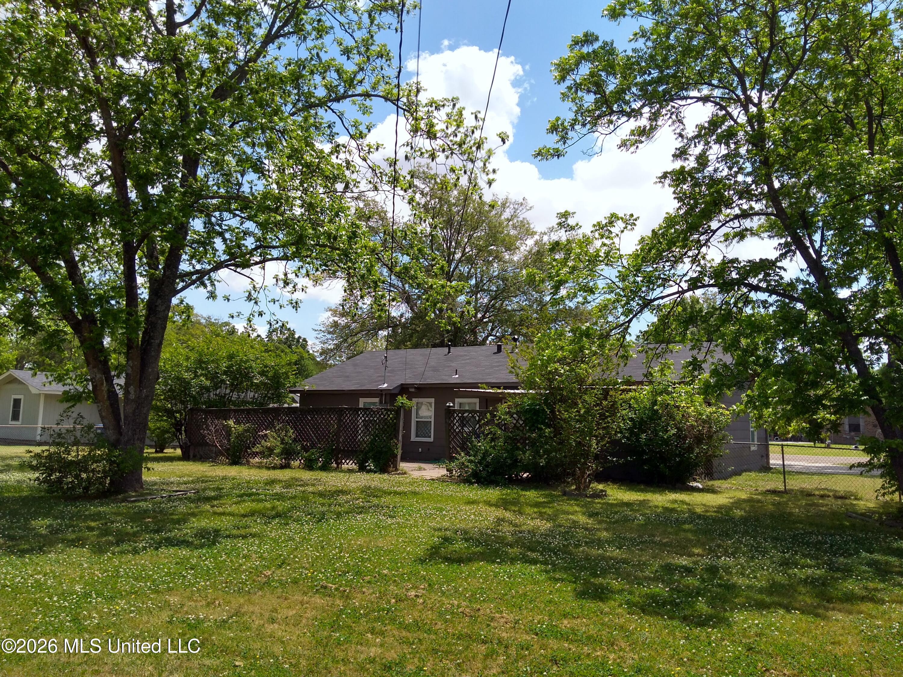 414 Highland Drive Property Photo 16