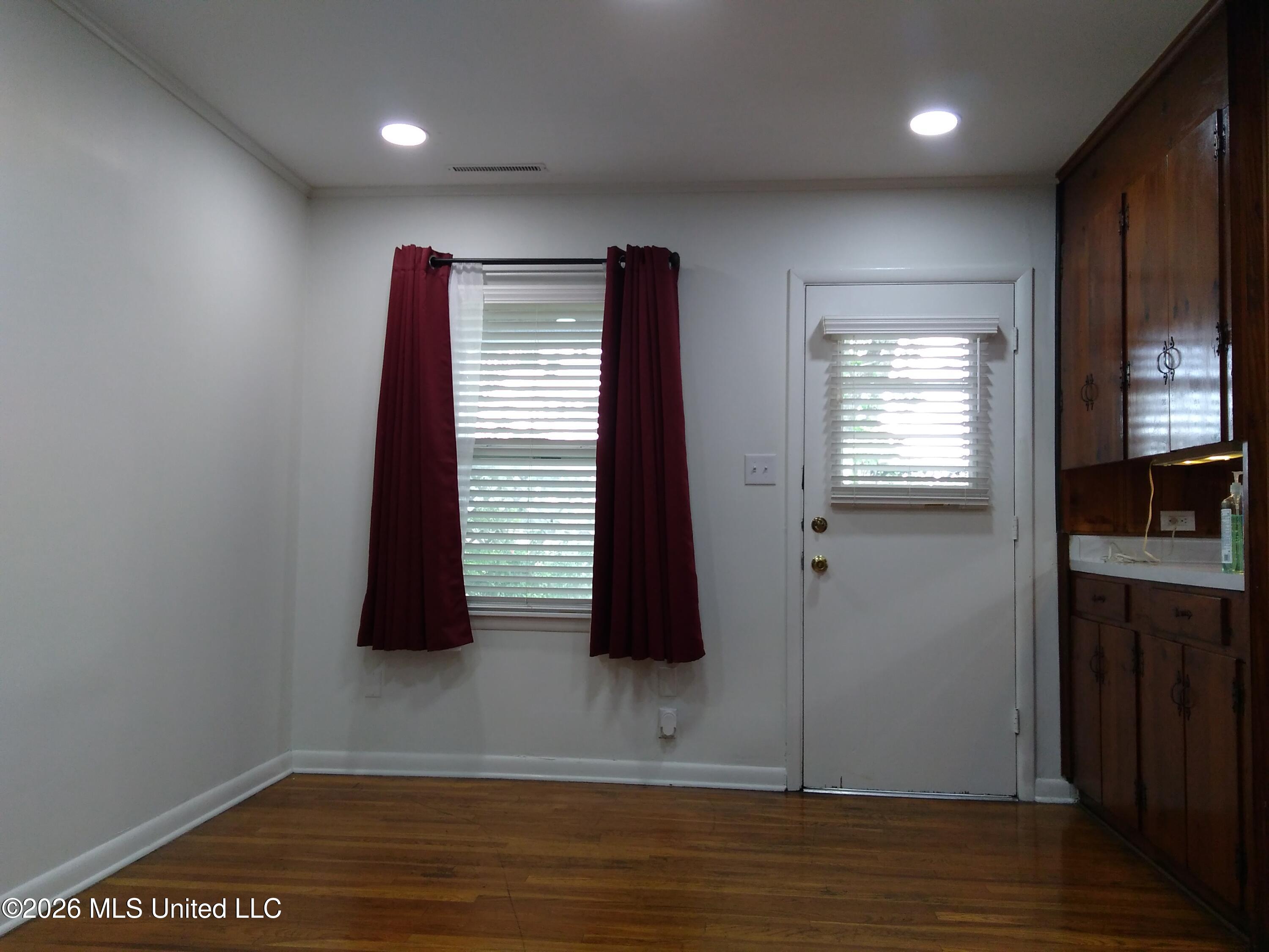 414 Highland Drive Property Photo 30