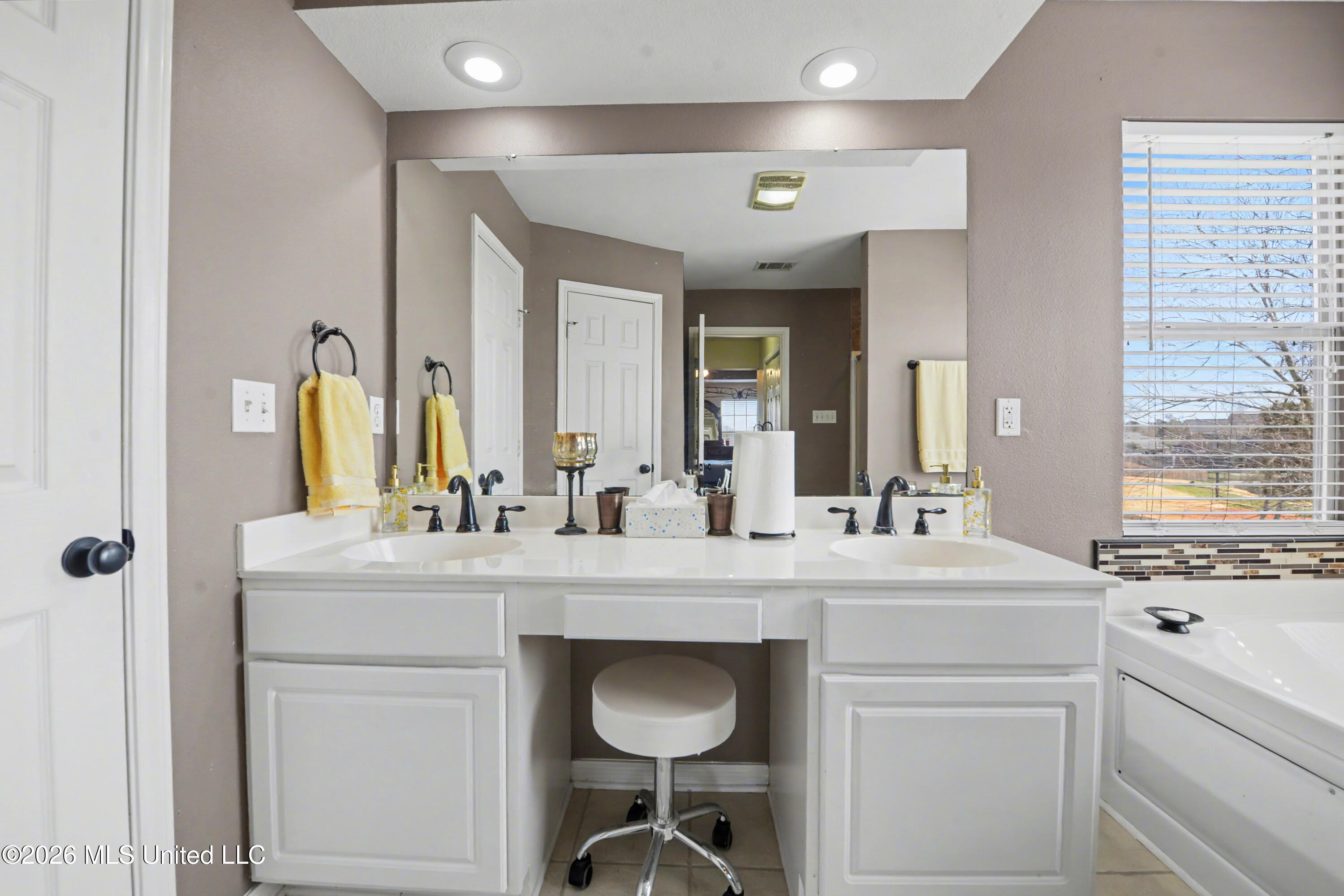 13442 Waters Edge Way Property Photo 18
