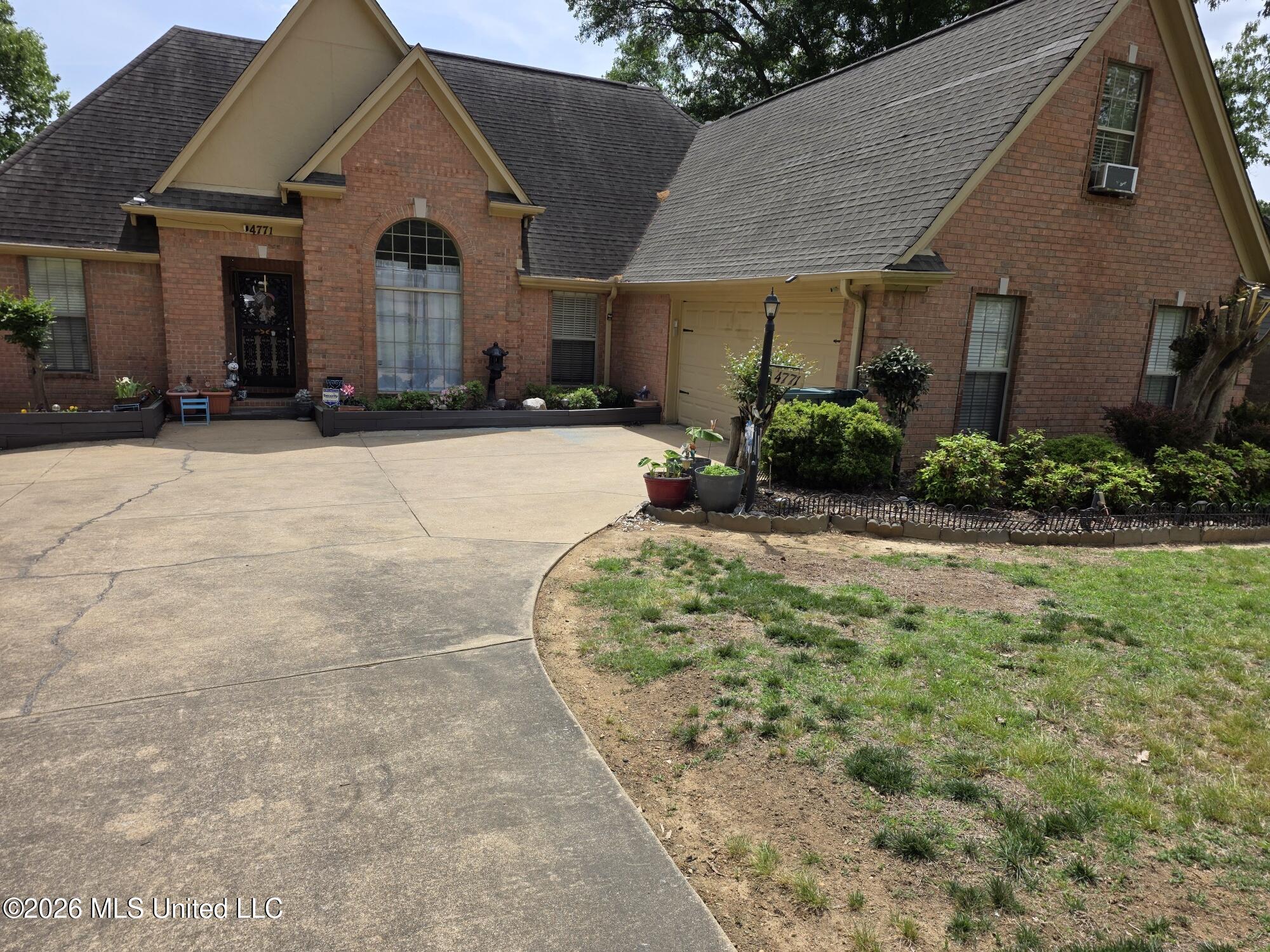 4771 Derby Drive Property Photo 1